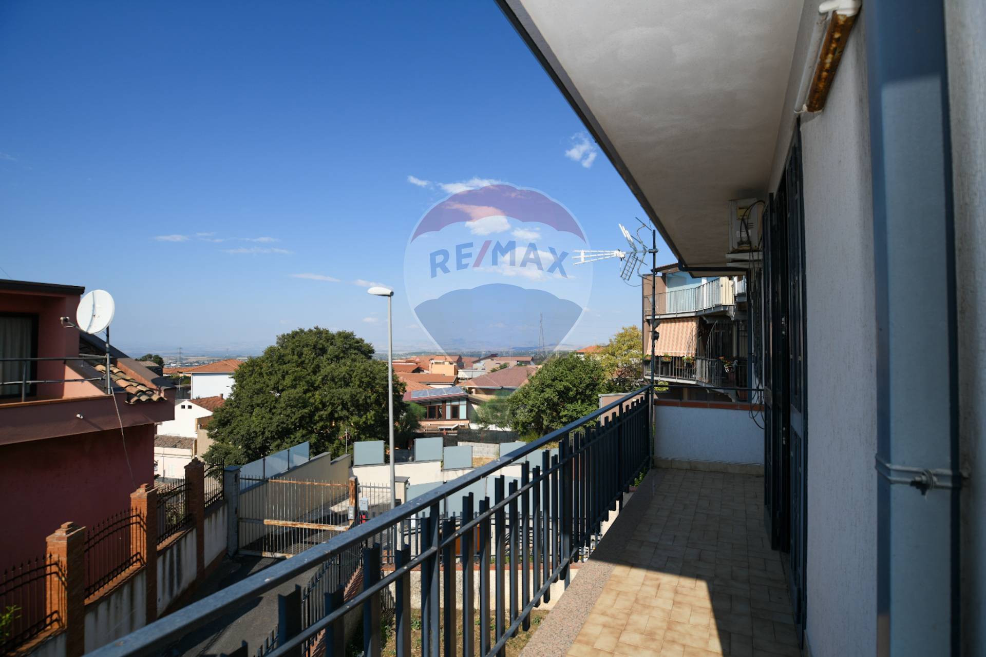 Villa CAMPOROTONDO ETNEO vendita    RE/MAX Fly