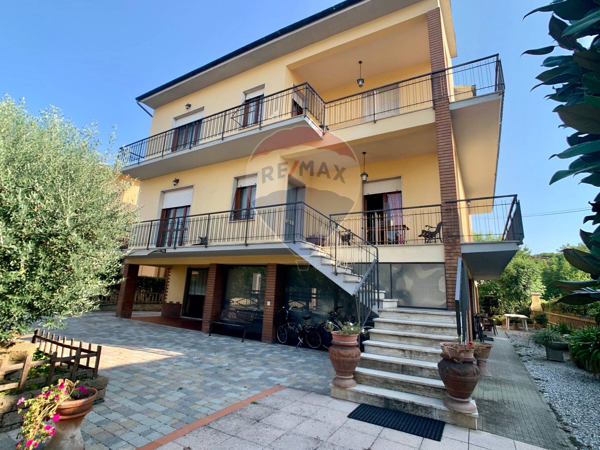 Villa CASTELFRANCO DI SOTTO vendita    RE/MAX Ideale