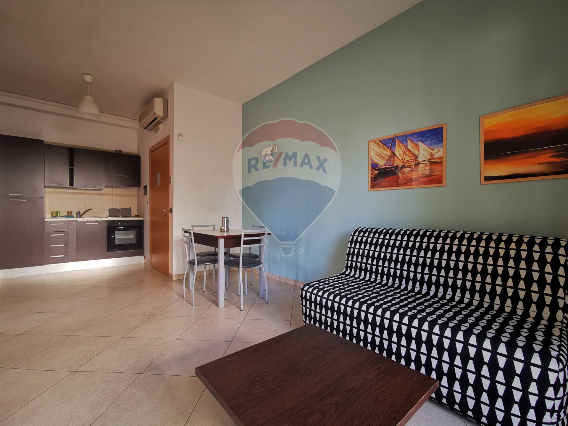  giovinazzo vendita quart:  re-max-acquachiara