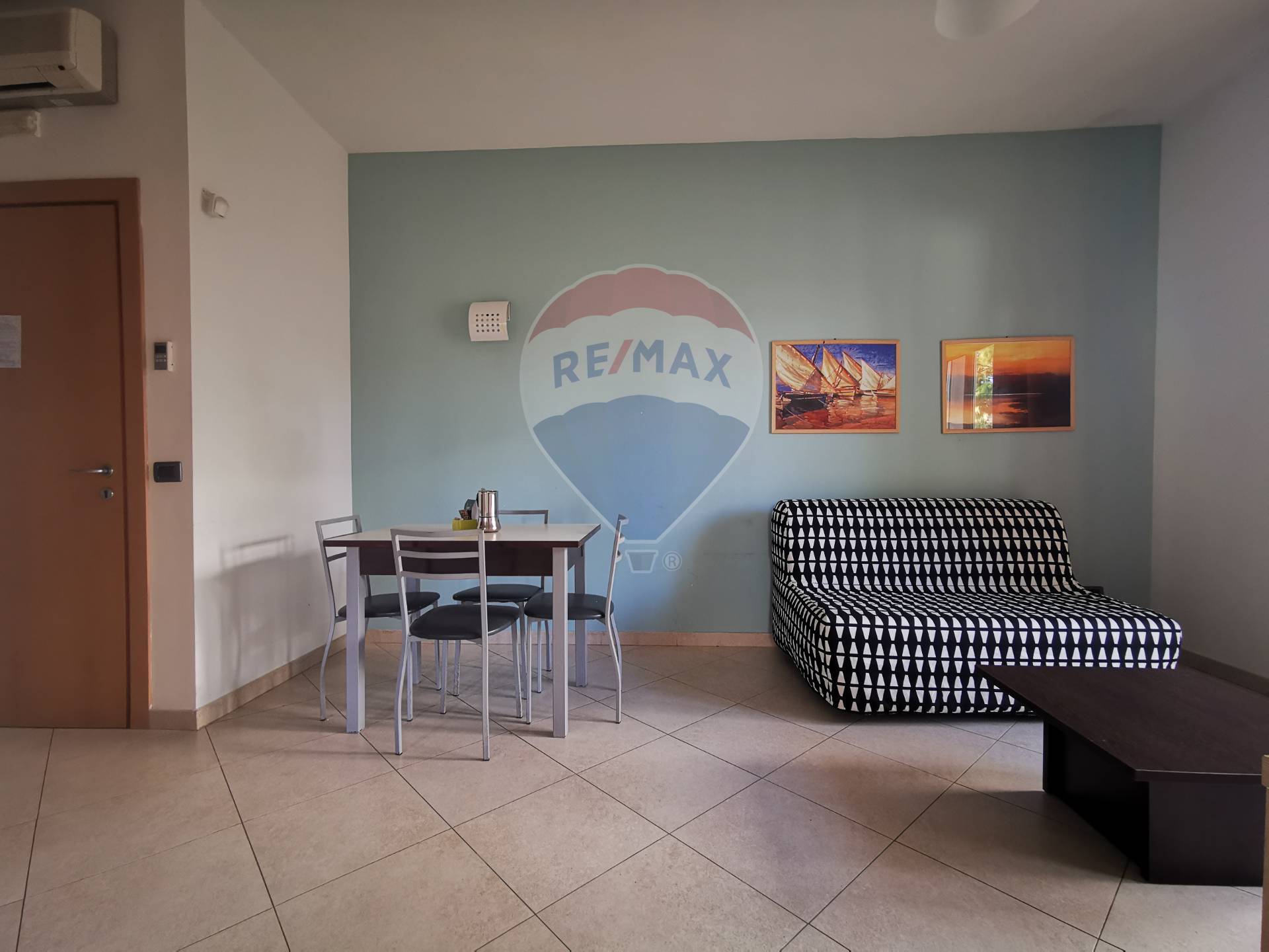 Appartamento GIOVINAZZO vendita    RE/MAX Acquachiara