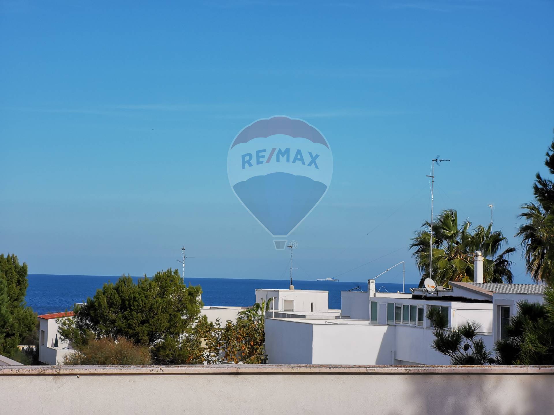  giovinazzo vendita quart:  re-max-acquachiara