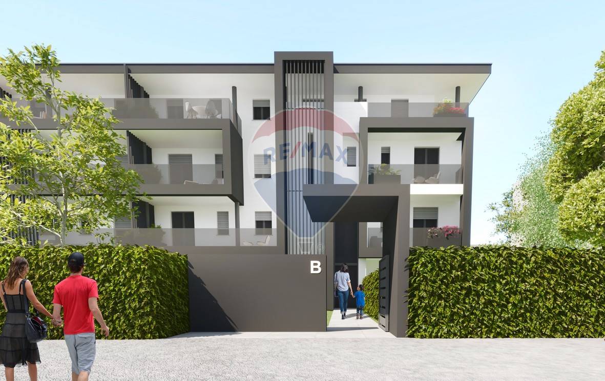 Appartamento TURATE vendita    RE/MAX Essenza