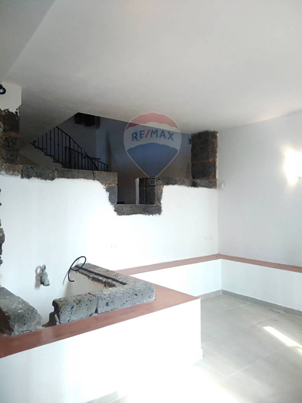 Villa ACIREALE affitto  Santa Tecla Di Acireale  RE/MAX White House