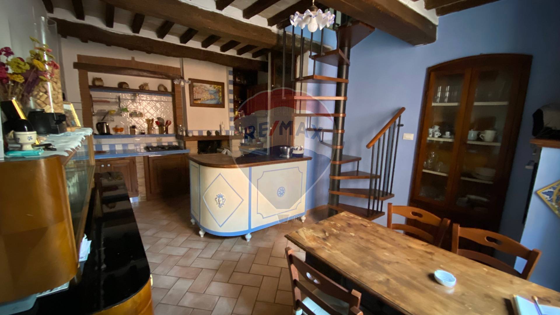 Appartamento PERUGIA vendita  Ponte Felcino  RE/MAX Famosa