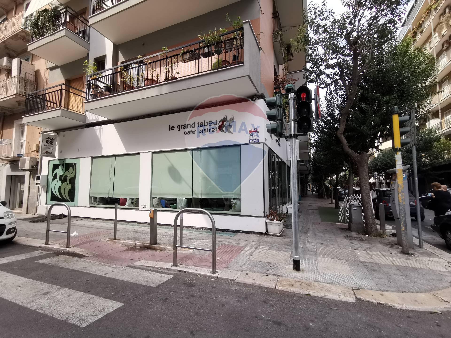 Negozio - Loc.Com. BARI vendita  Murat  RE/MAX Acquachiara