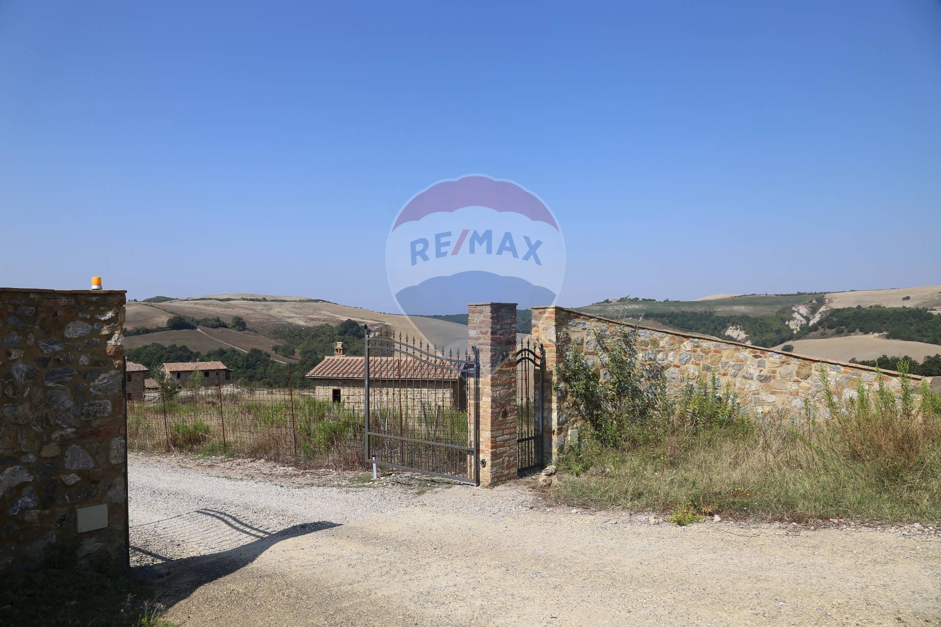 Rustico - Cascina ITALIA vendita    RE/MAX Silver 3