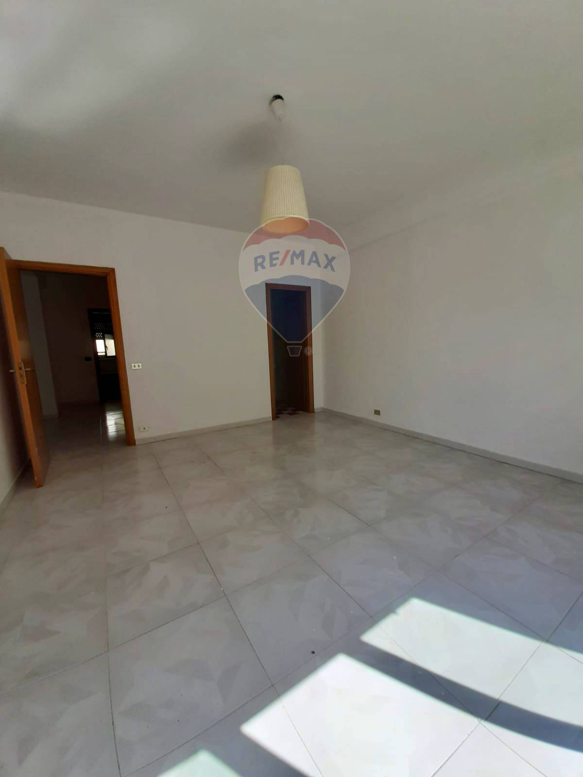 Villa Unifamiliare - Indipendente CALTAGIRONE vendita    RE/MAX Realizza