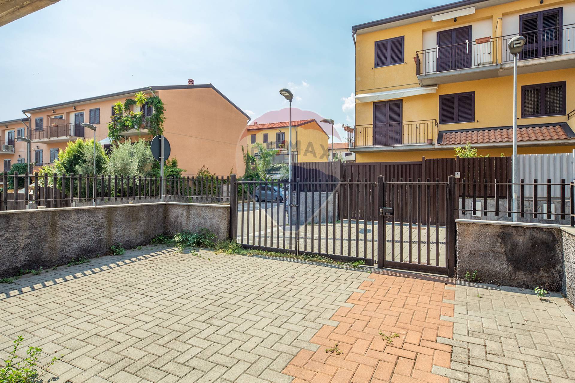 Villa MASCALUCIA vendita    RE/MAX City Home