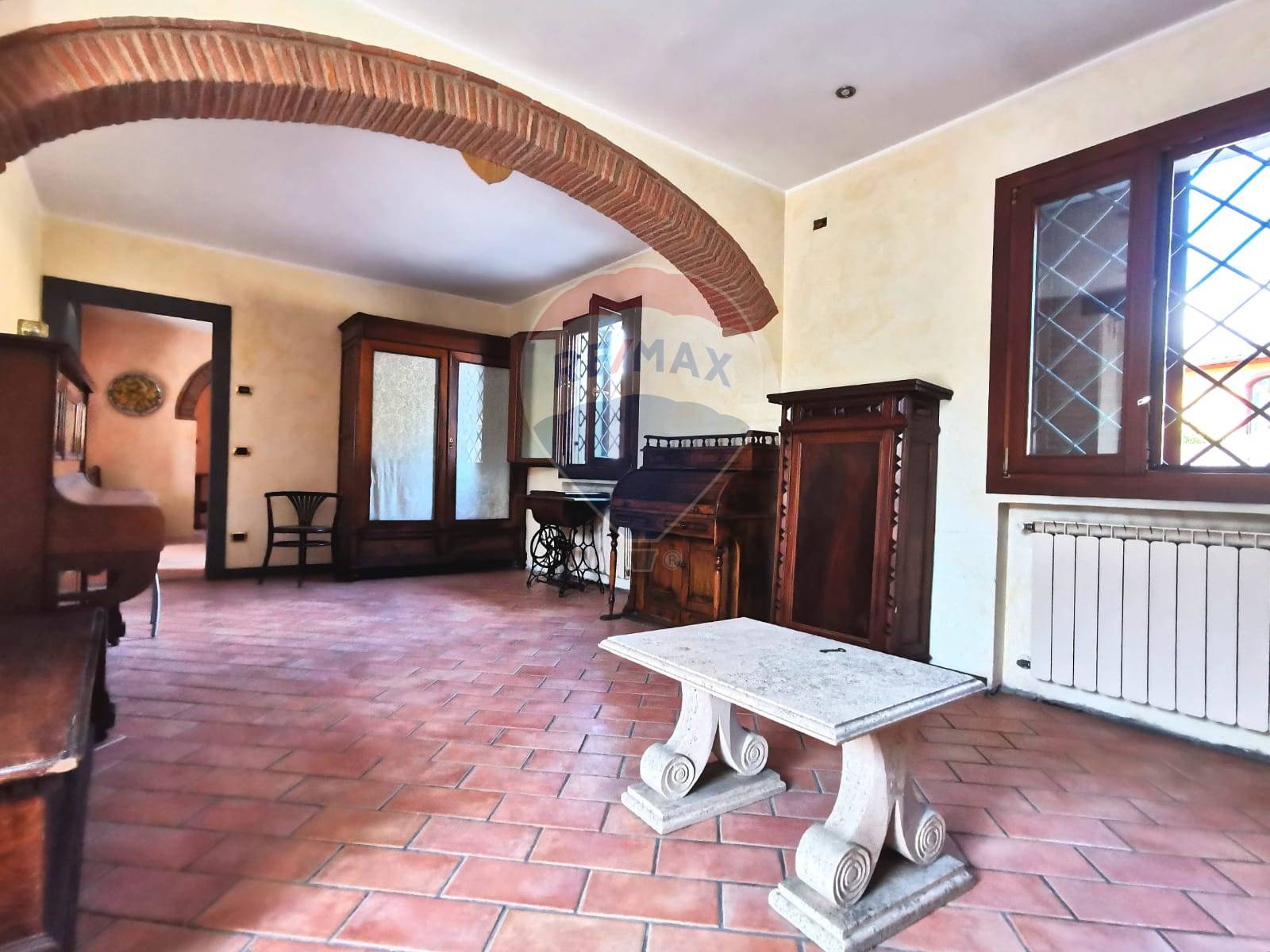 Villa SAN MINIATO vendita  Catena  RE/MAX Ideale