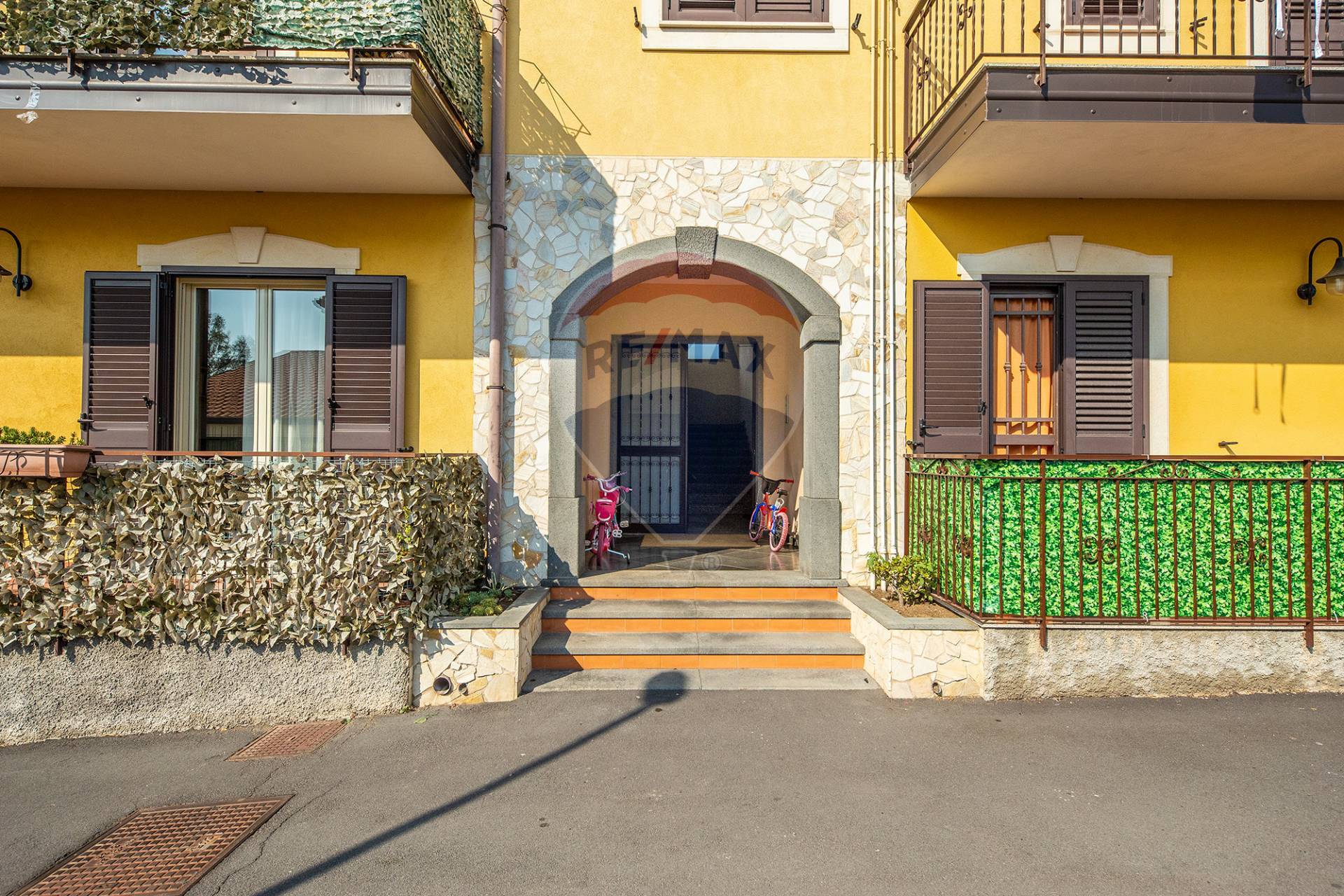  mascalucia vendita quart:  re-max-city-home