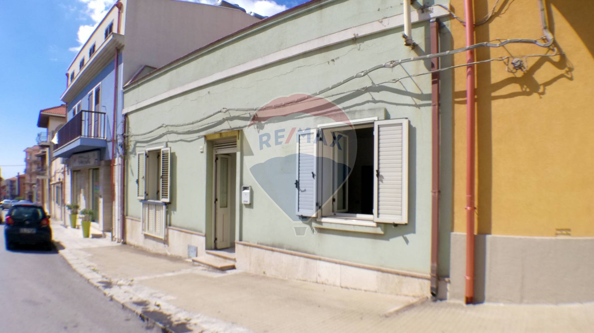  ispica vendita quart:  re/max prima classe
