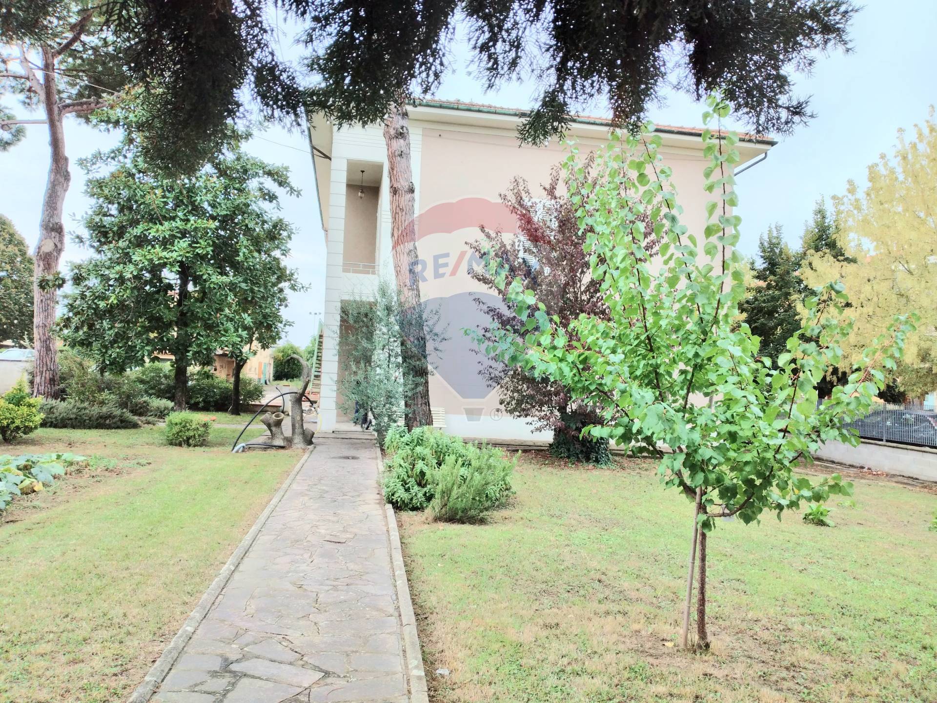 Villa Unifamiliare - Indipendente SANTA CROCE SULL