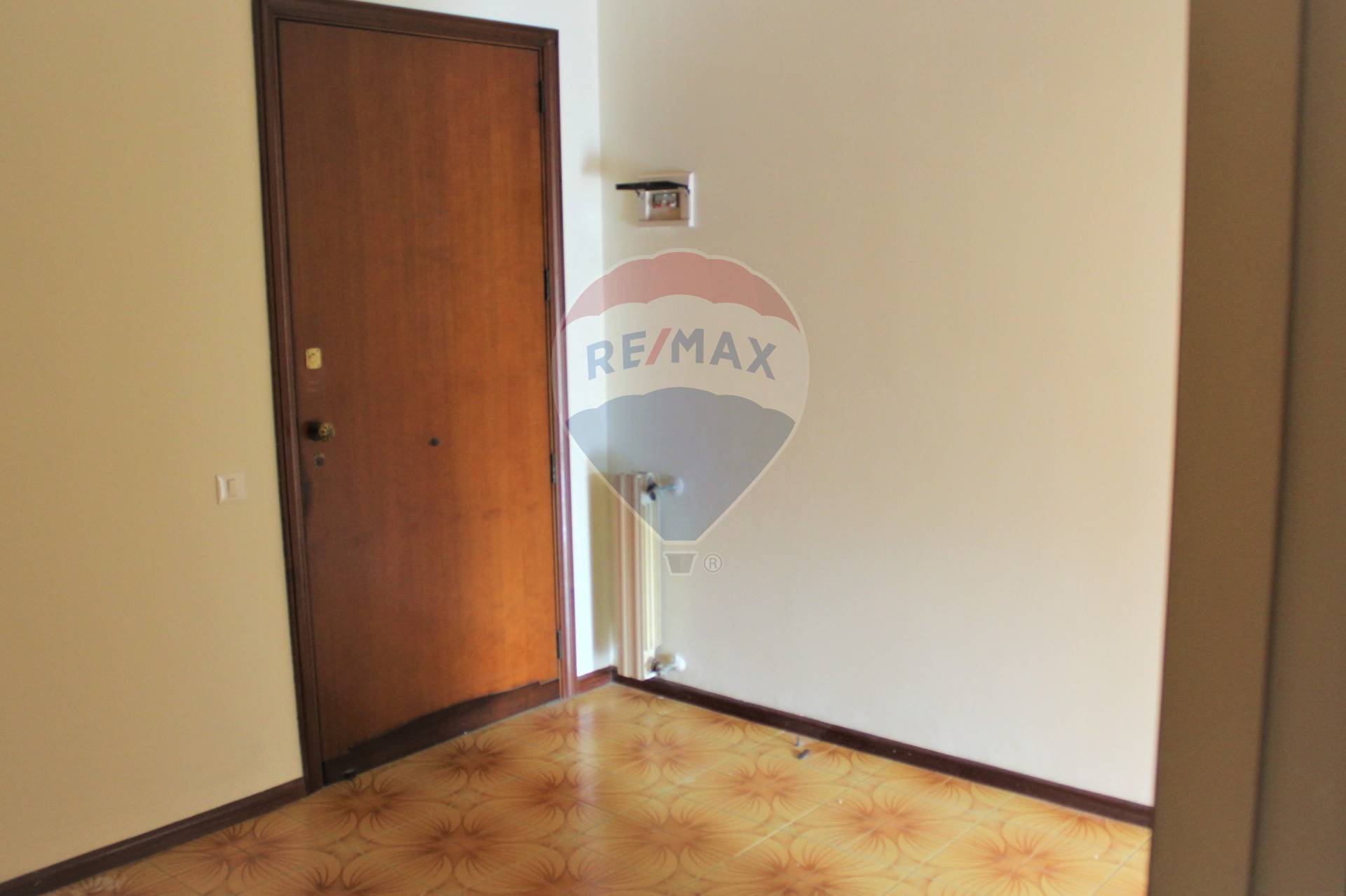 Appartamento ACI CASTELLO affitto    RE/MAX White House