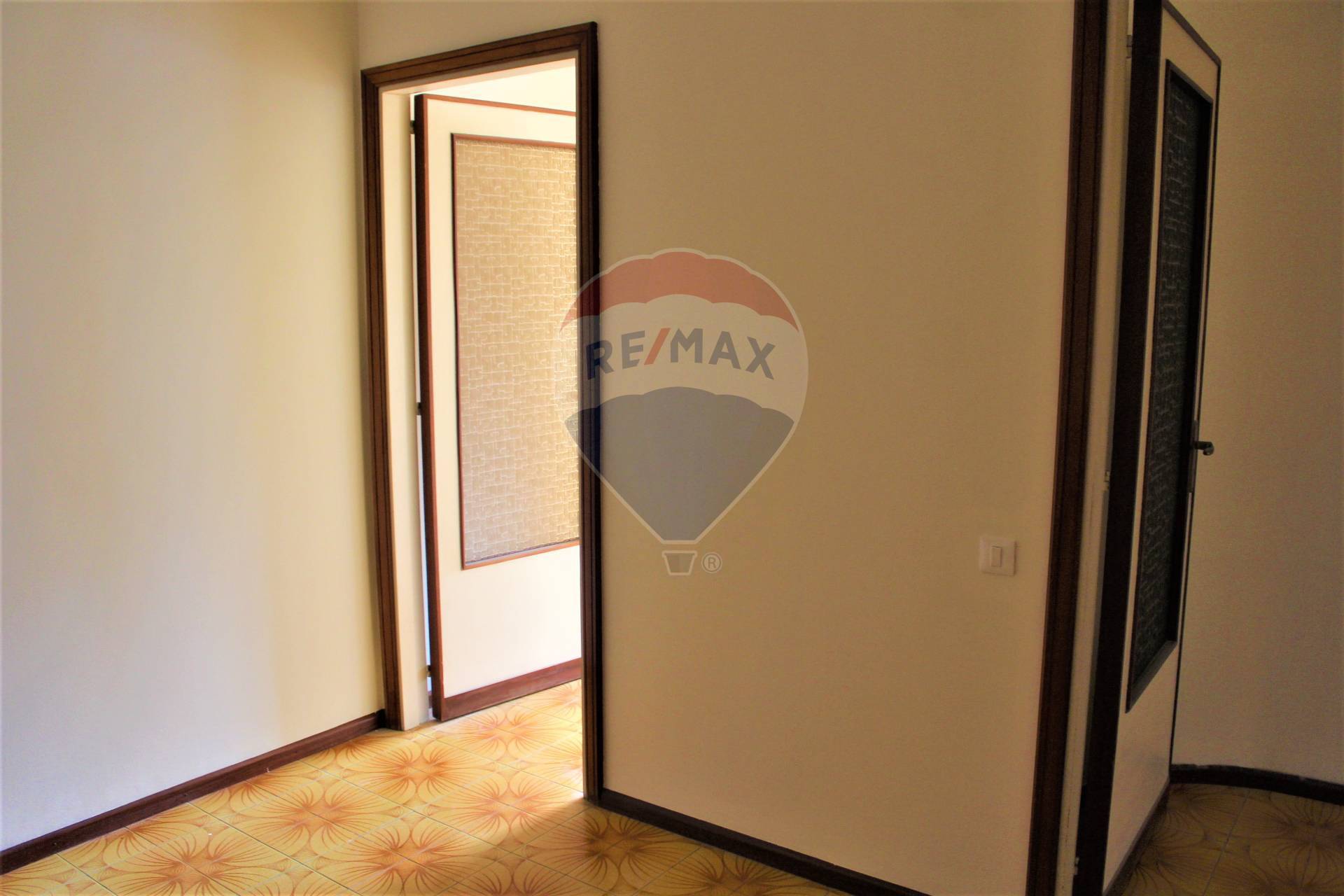 Appartamento ACI CASTELLO affitto    RE/MAX White House