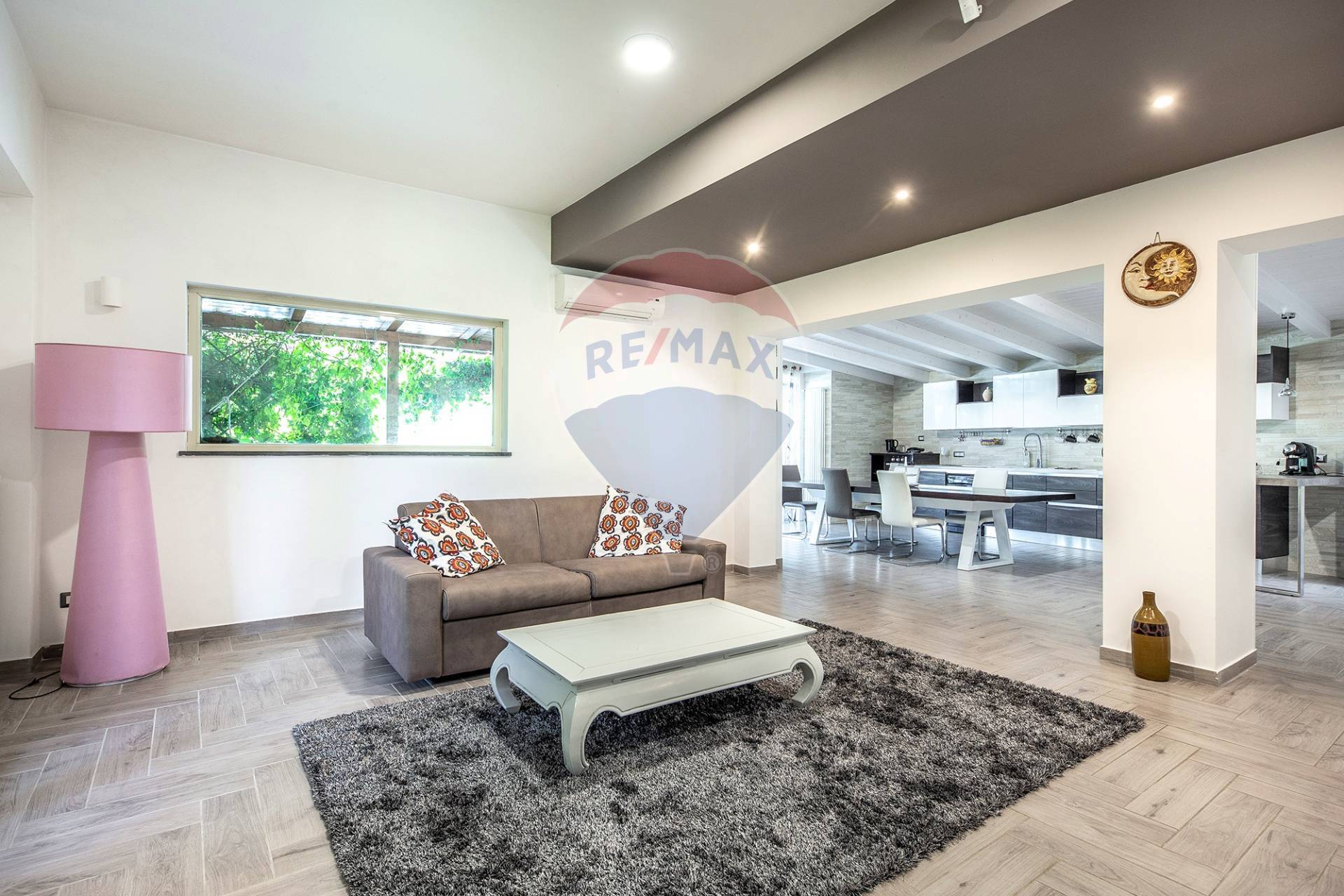 Villa VIAGRANDE vendita    RE/MAX City Home