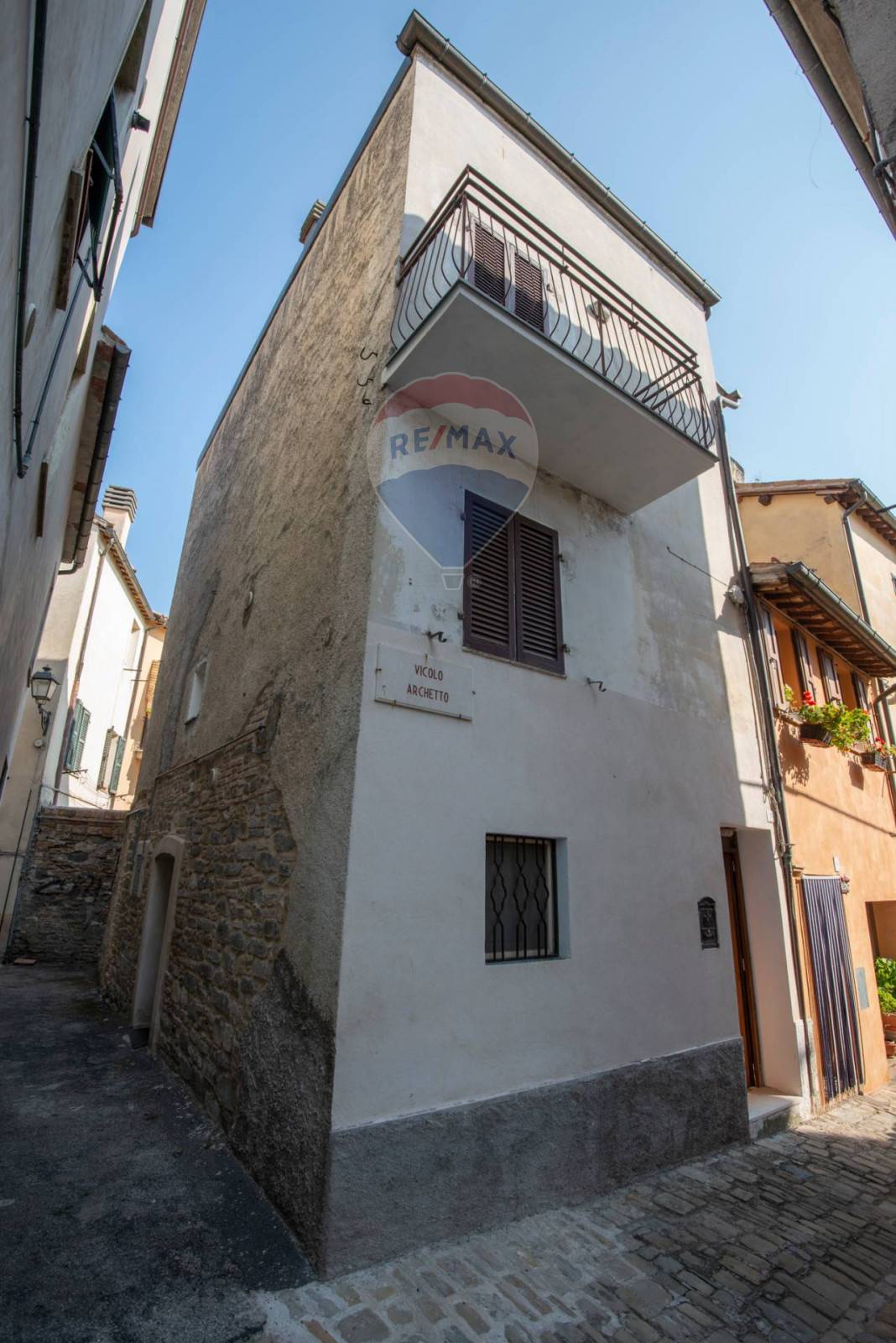 Villa Unifamiliare - Indipendente MATELICA vendita    RE/MAX Master Class