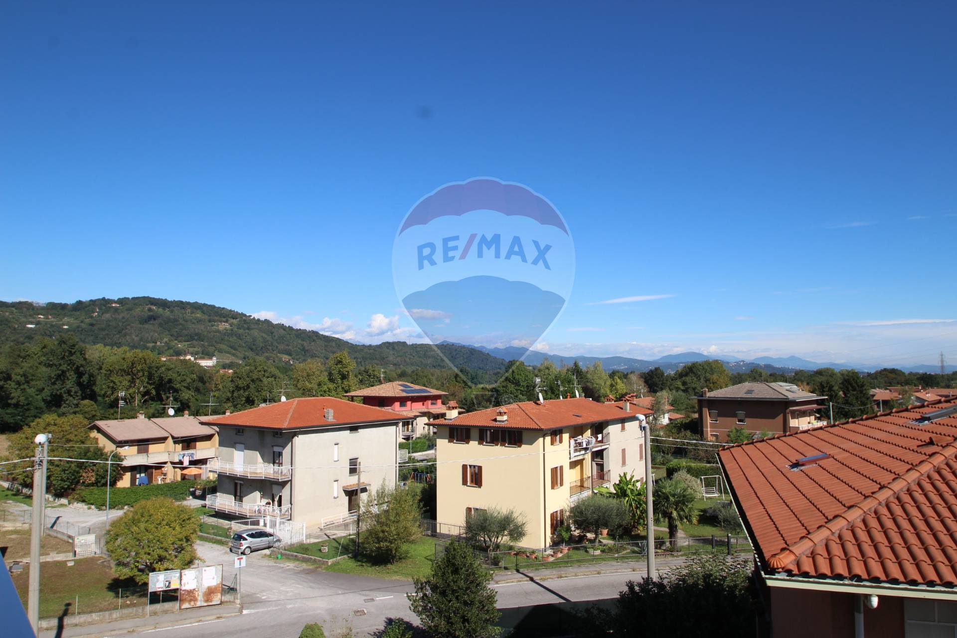 Appartamento SOTTO IL MONTE GIOVANNI XXIII vendita    RE/MAX Expo