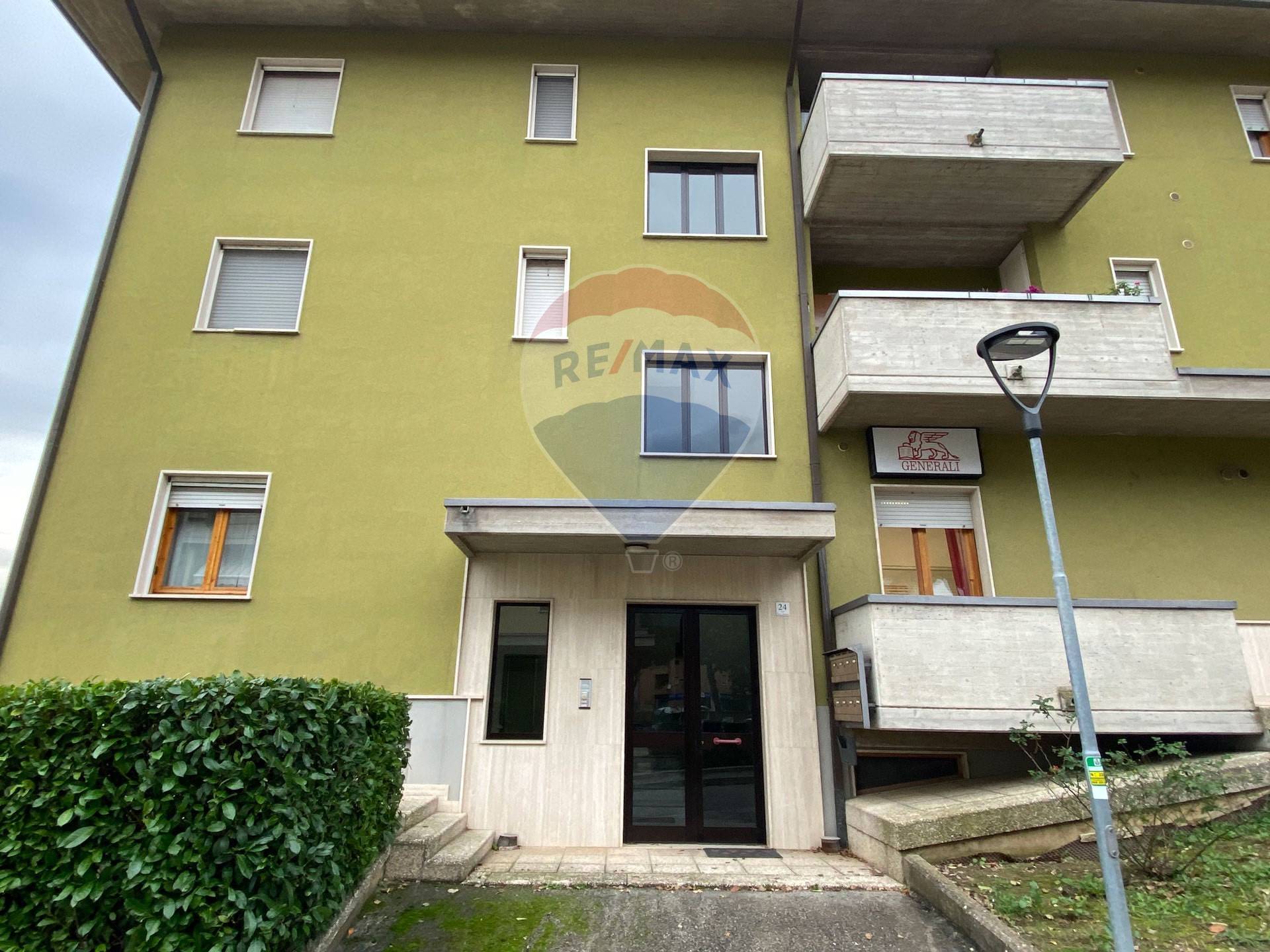 Appartamento MAGIONE vendita    RE/MAX Famosa