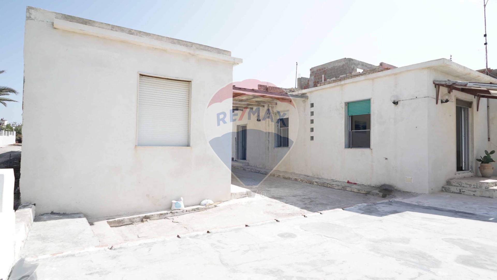 Villa Unifamiliare - Indipendente VITTORIA vendita  Scoglitti  RE/MAX Prima Classe