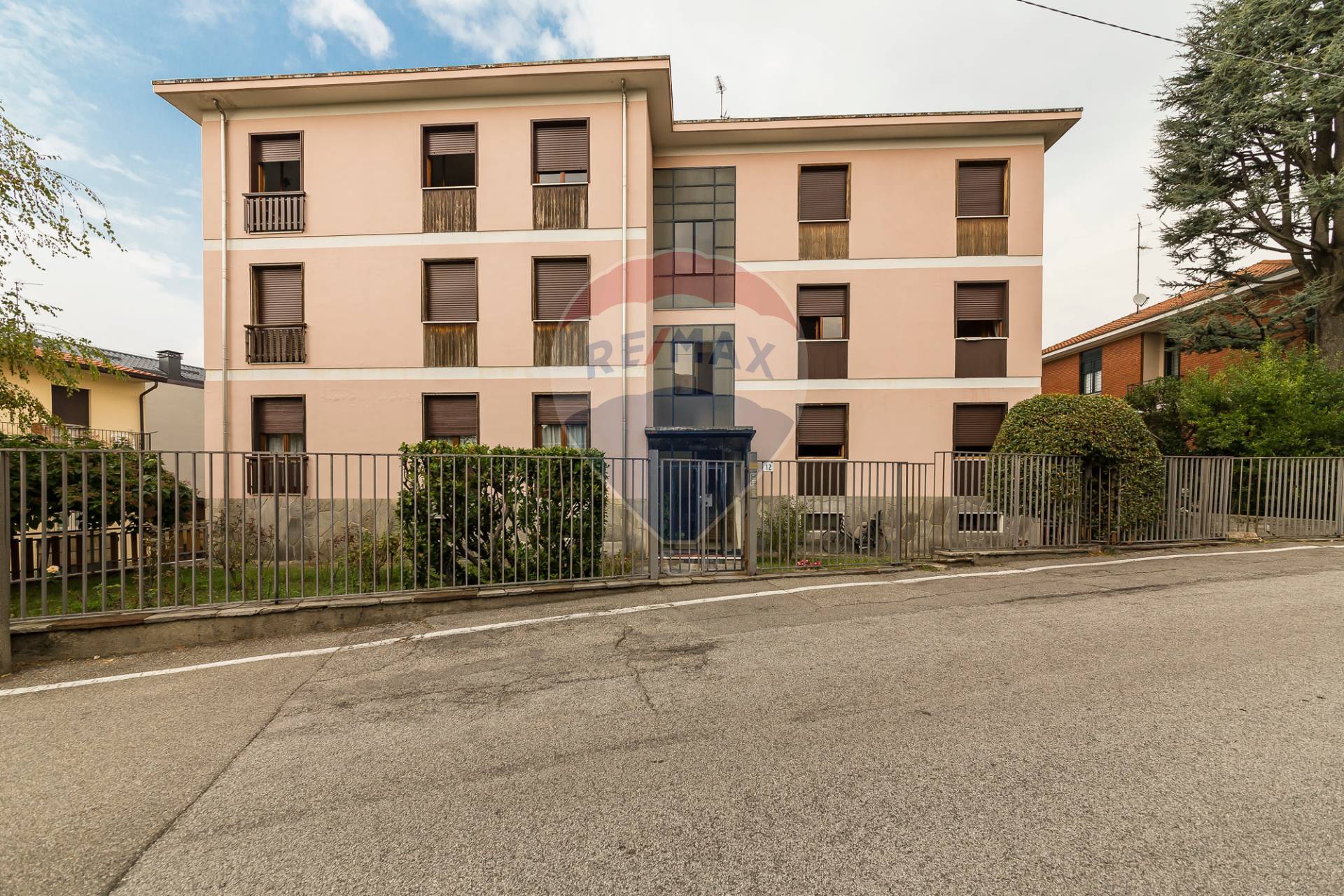 Appartamento BESANA IN BRIANZA vendita    RE/MAX Futura Immobiliare