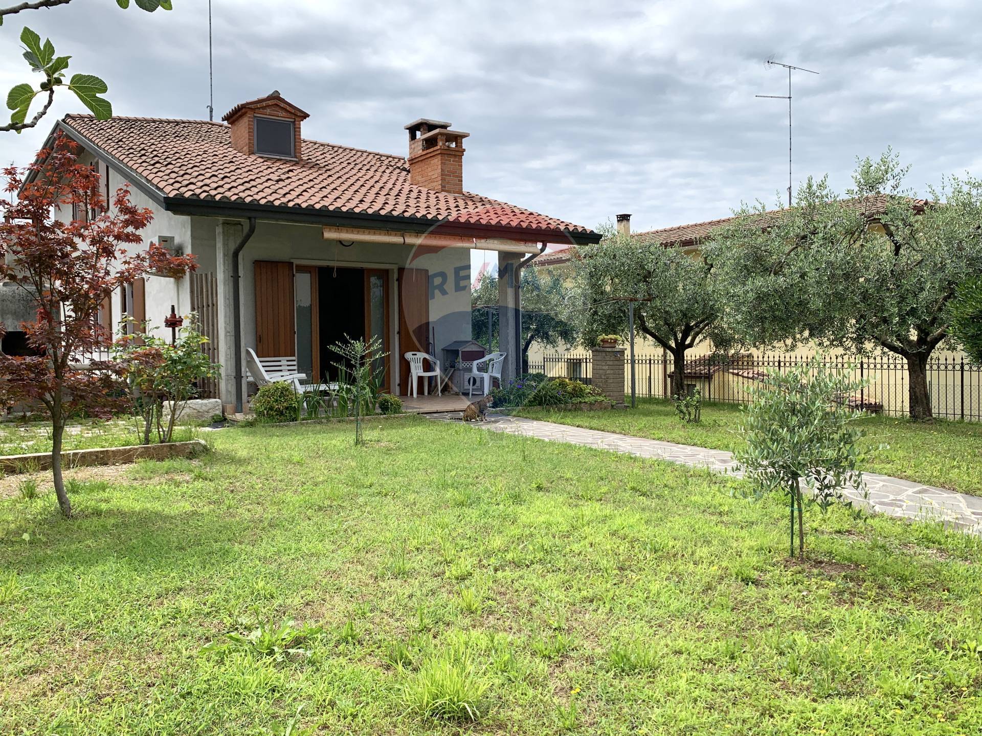 Villa PESCHIERA DEL GARDA vendita    RE/MAX Edilfin