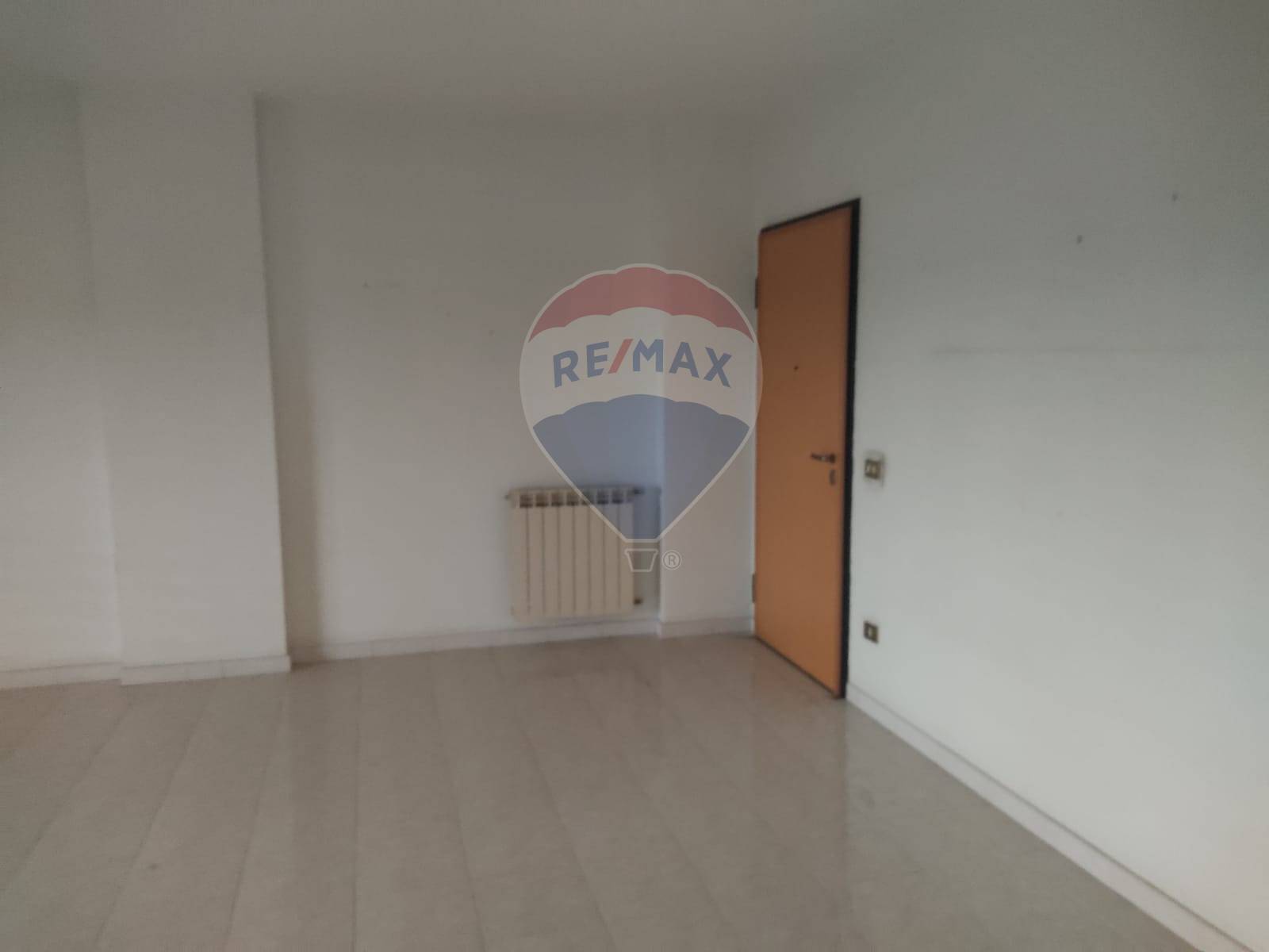 Appartamento CASERTA affitto  Caserta 2 (167)  RE/MAX Divina