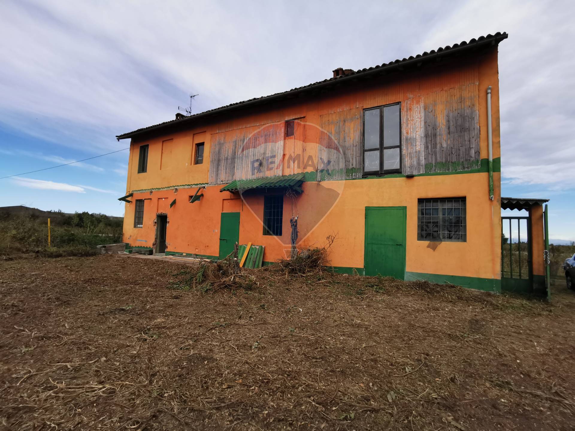  candia lomellina vendita quart:  re/max unit