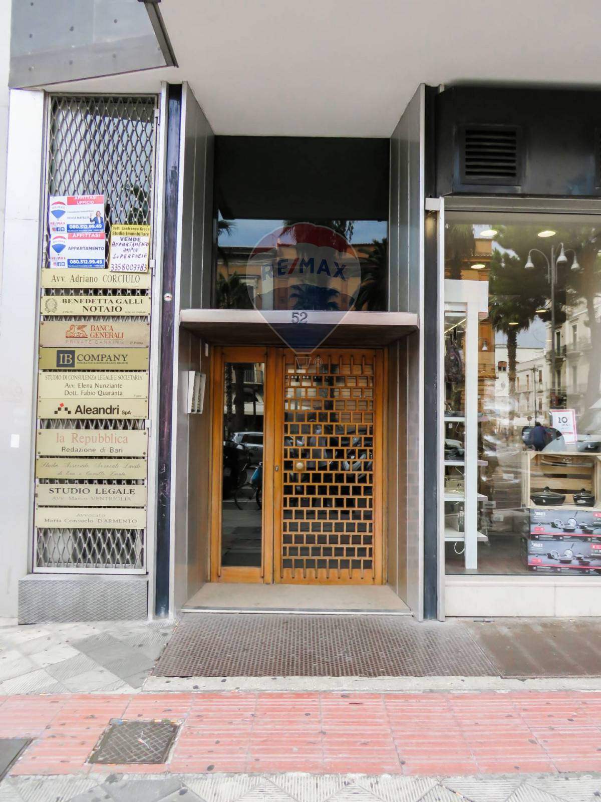 Ufficio - Loc.Com. BARI affitto  Murat  RE/MAX Oltre