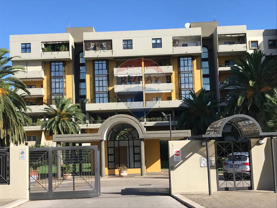 Appartamento BARI vendita  Carrassi  RE/MAX Oltre