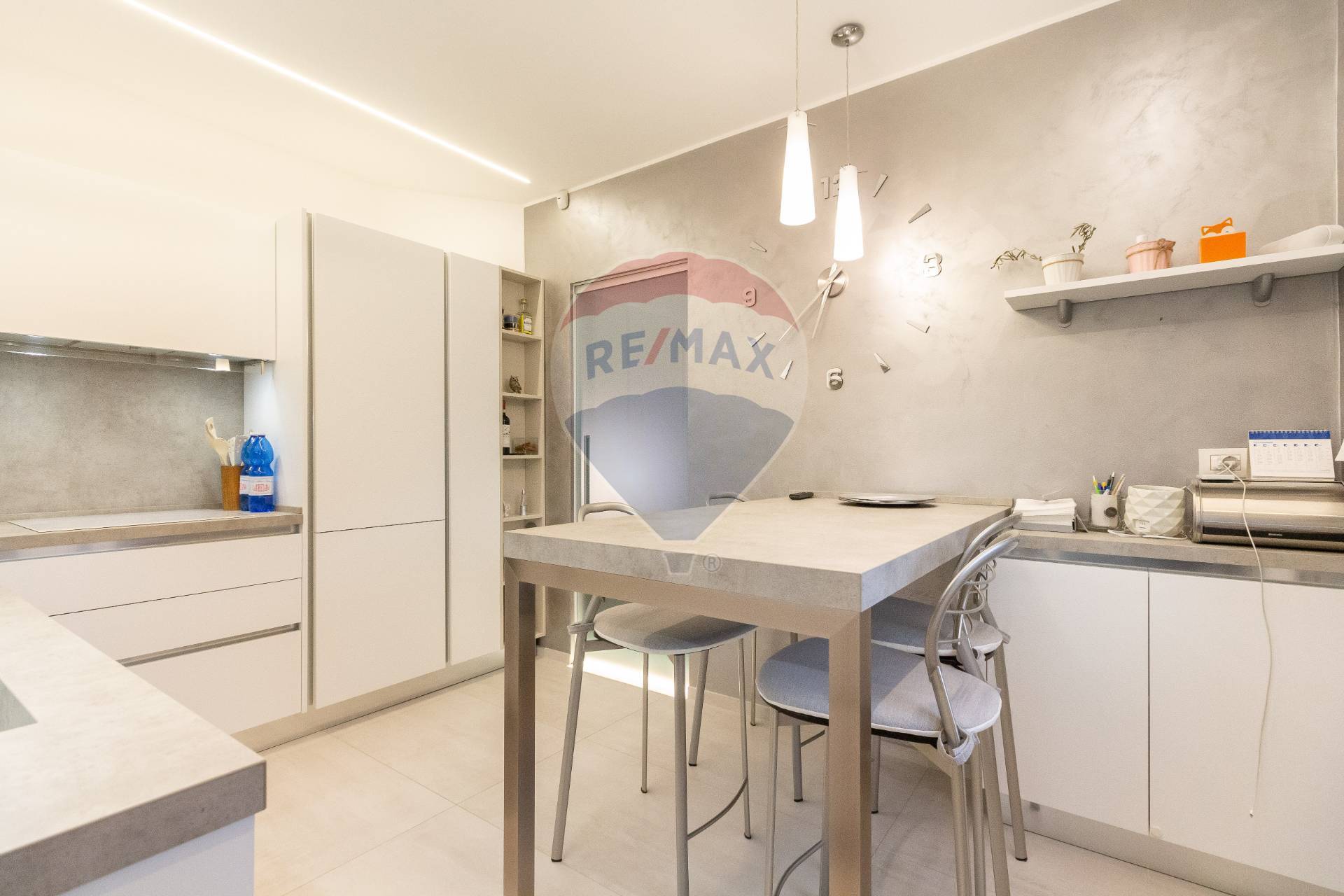 Appartamento BRUGHERIO vendita    RE/MAX Associati Real Estate