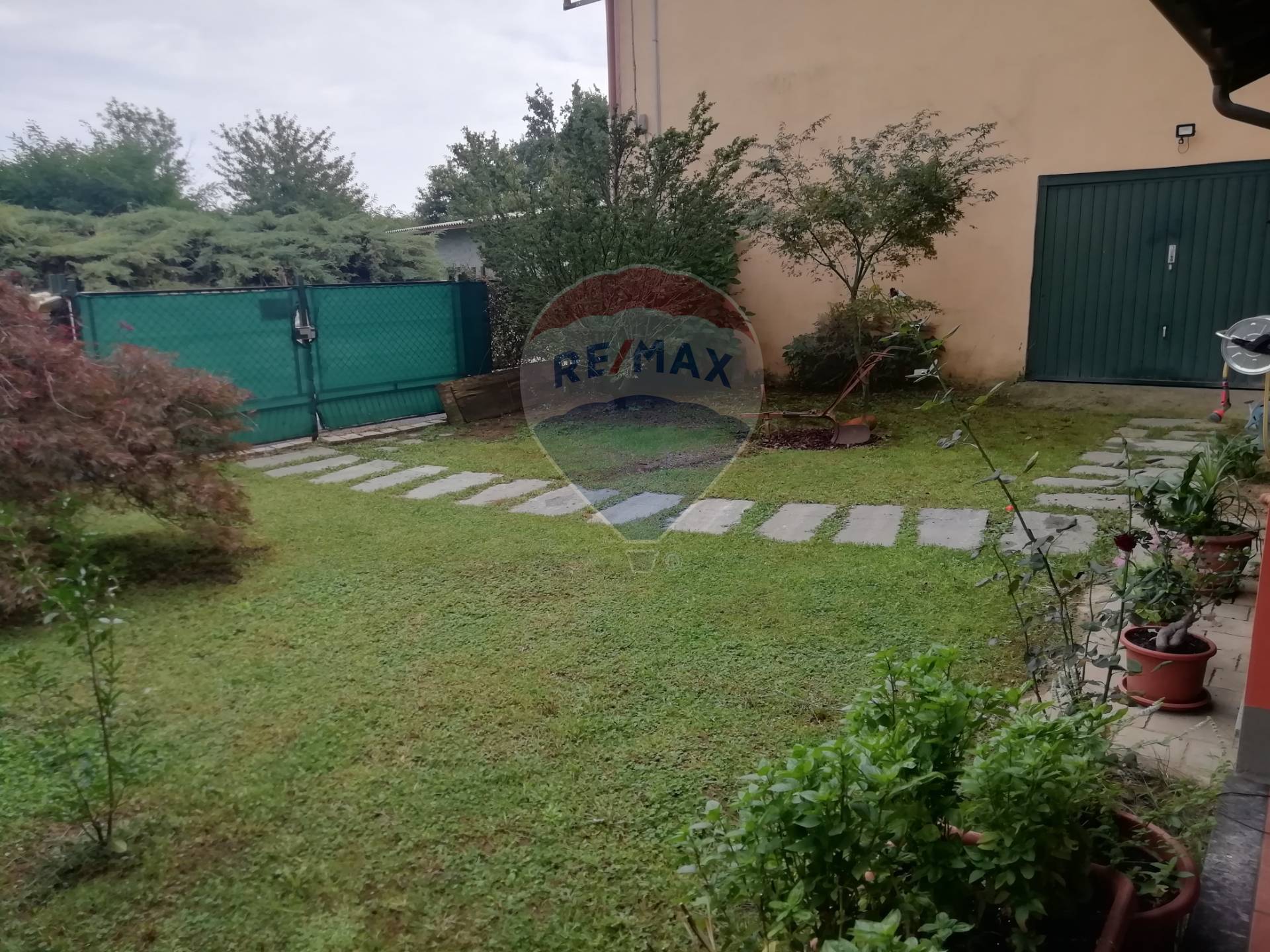 Villa Bifamiliare ROASIO vendita    RE/MAX Unit
