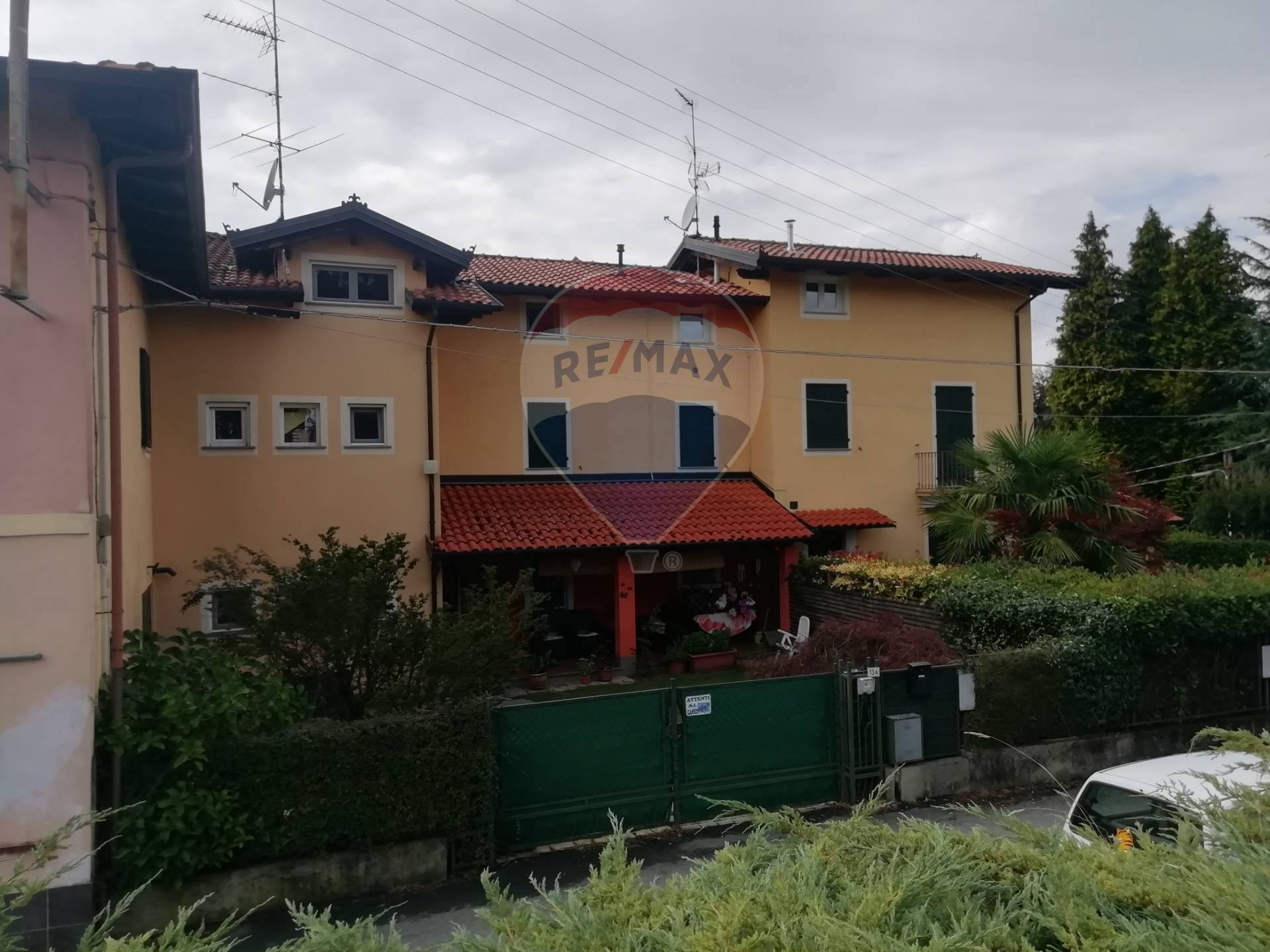  roasio vendita quart:  re/max unit