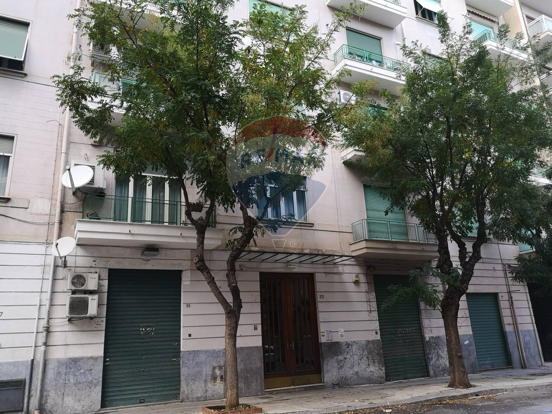 Negozio - Loc.Com. PALERMO affitto  Libertà  RE/MAX Hunters