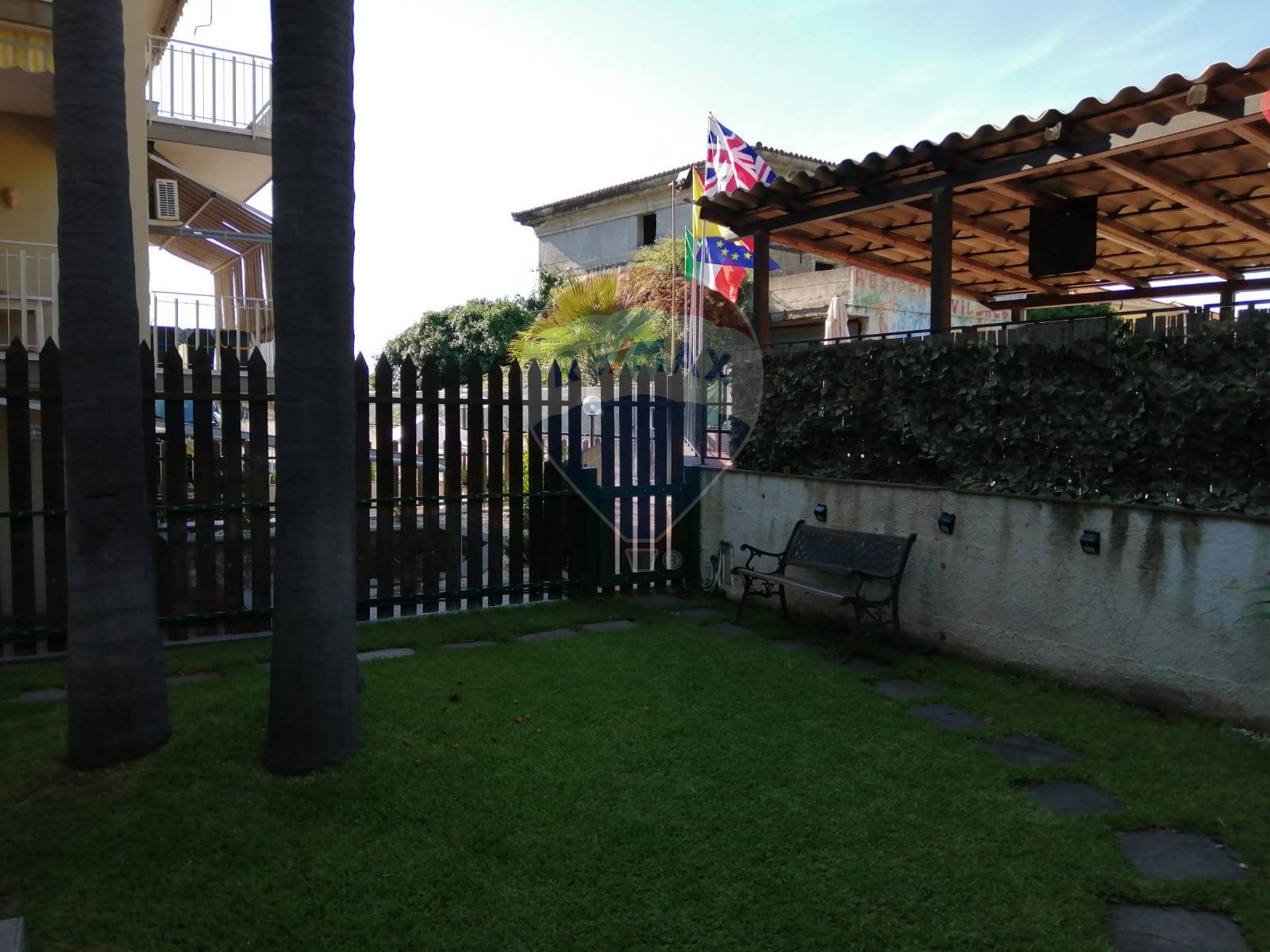  acireale vendita quart: santa tecla di acireale re-max-fly