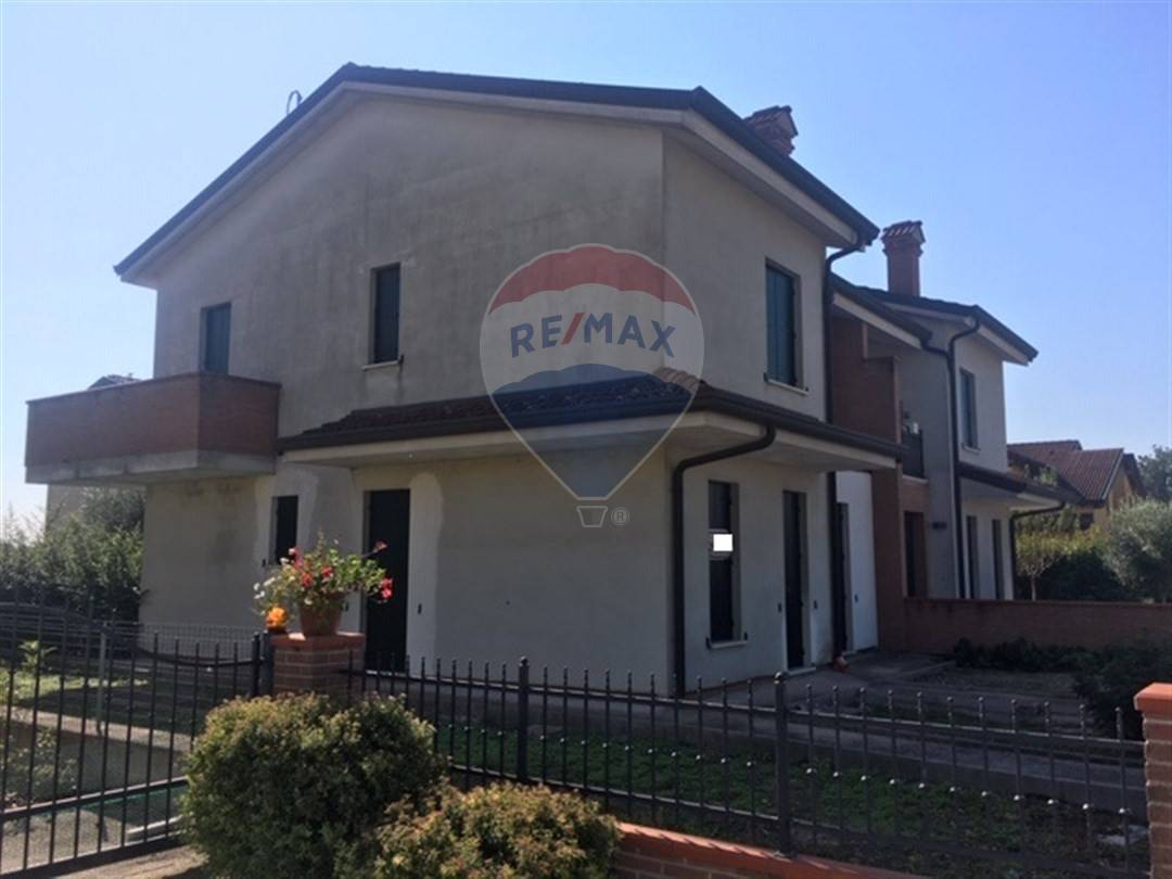 Appartamento CANARO vendita    RE/MAX Sunbeam