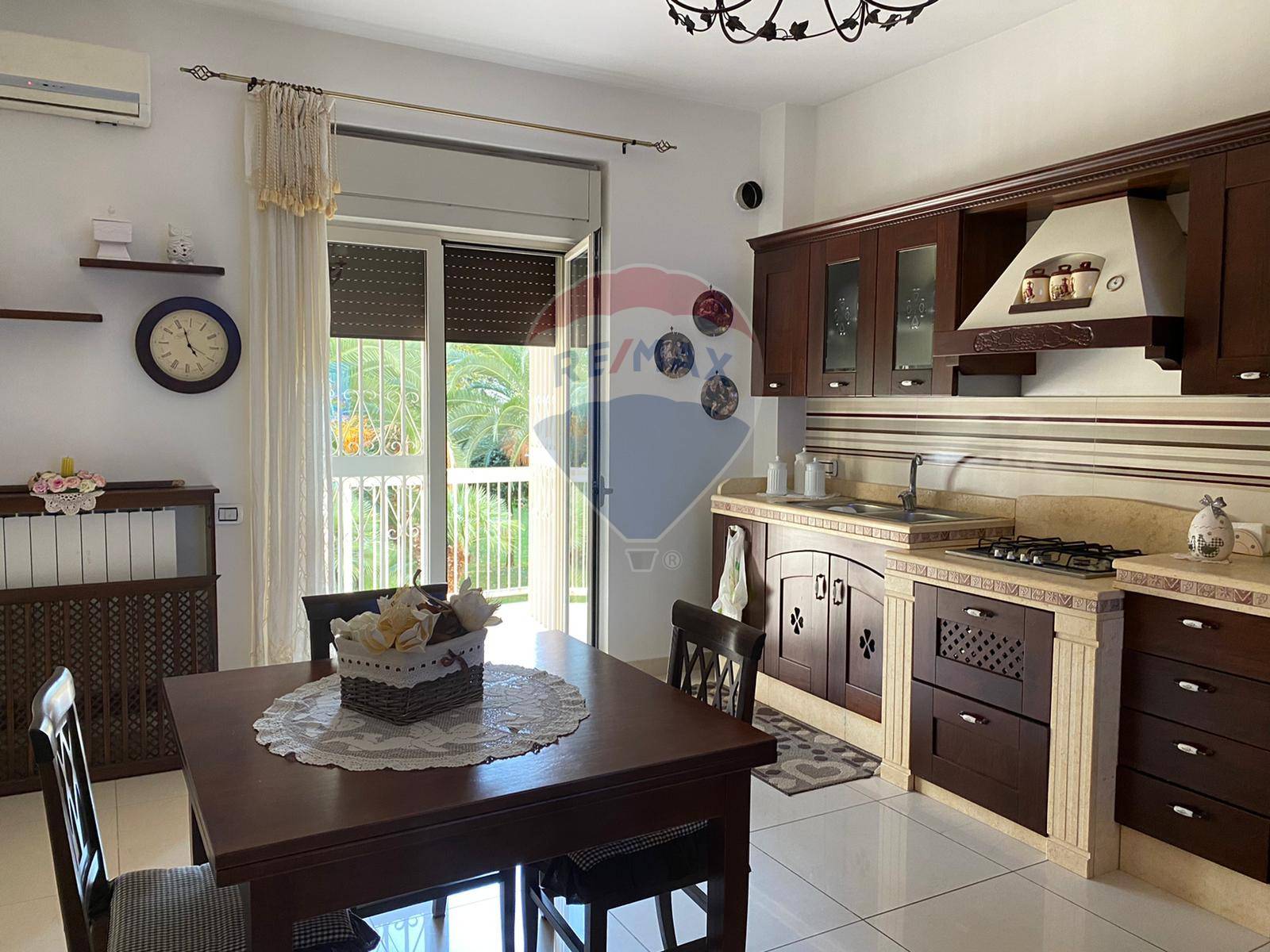 Appartamento CASERTA affitto  Centro  RE/MAX Divina