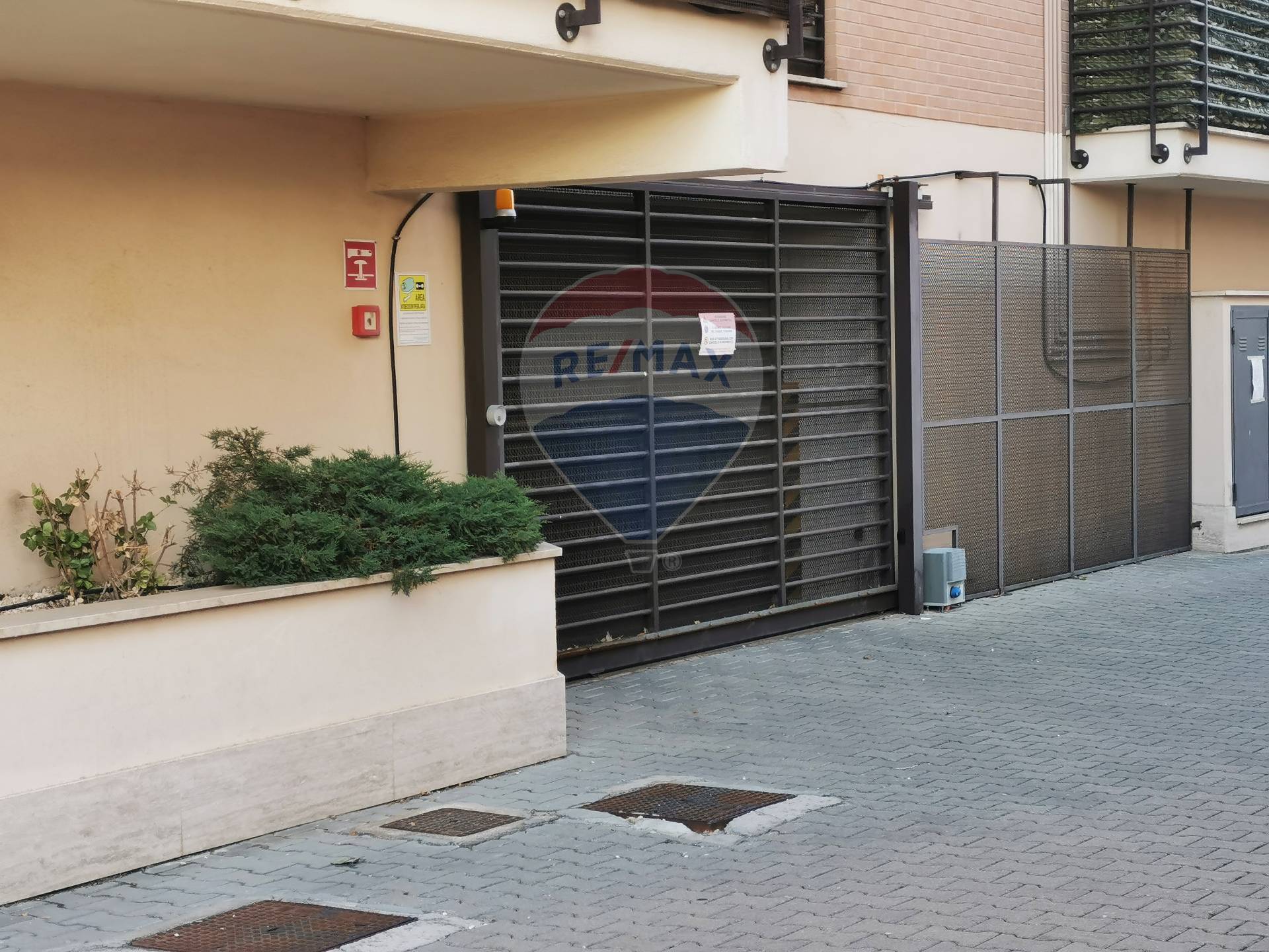 Box auto - Posto auto ROMA vendita  Colle Prenestino  RE/MAX Diamond