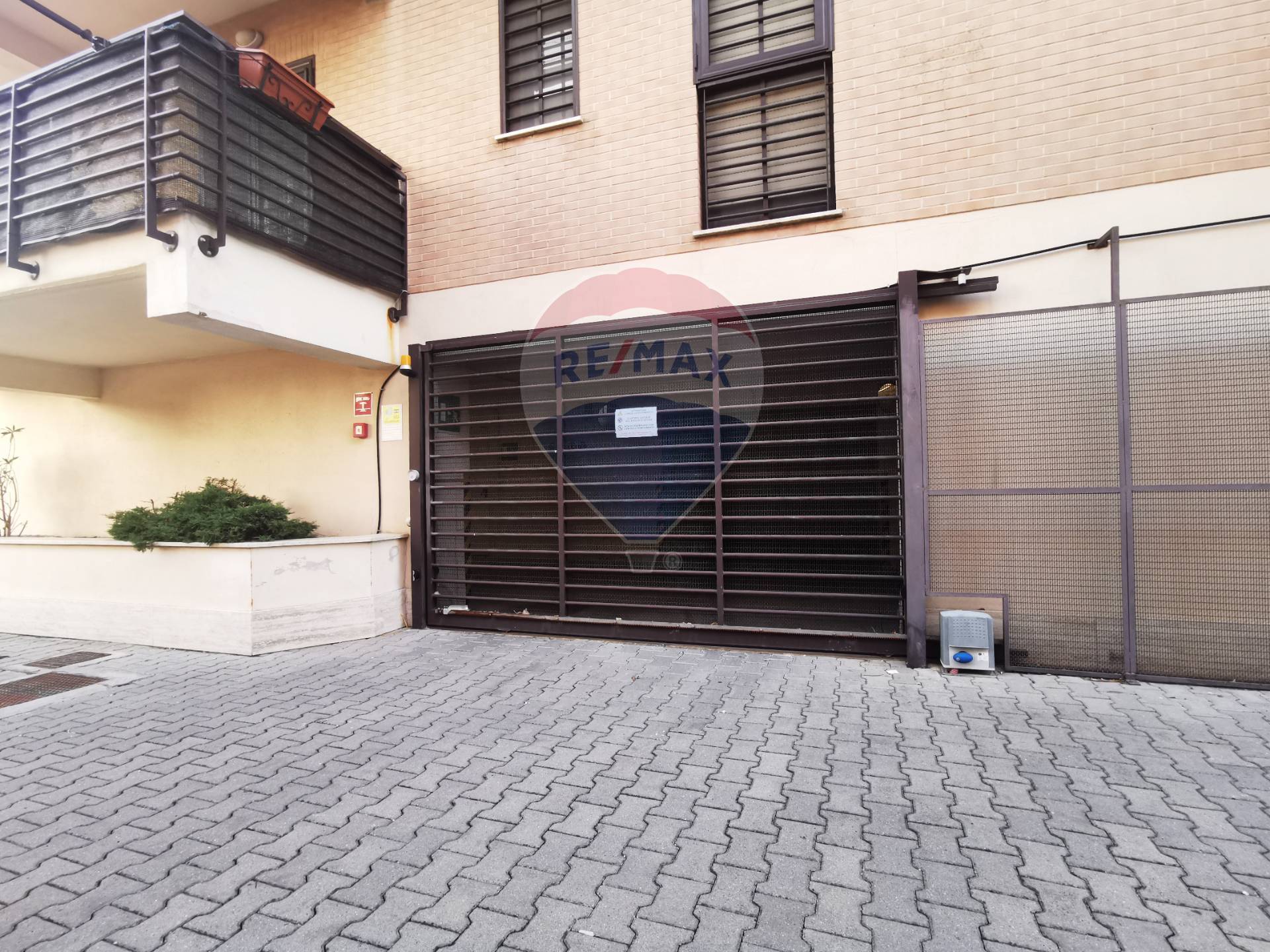 Box auto - Posto auto ROMA vendita  Colle Prenestino  RE/MAX Diamond