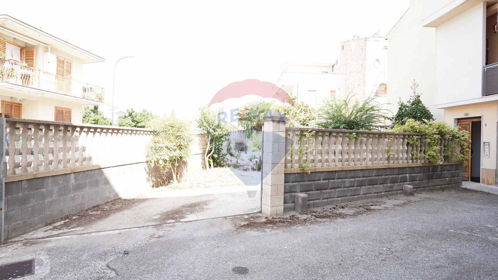 Villa Unifamiliare - Indipendente SCICLI vendita  Centro  RE/MAX Prima Classe