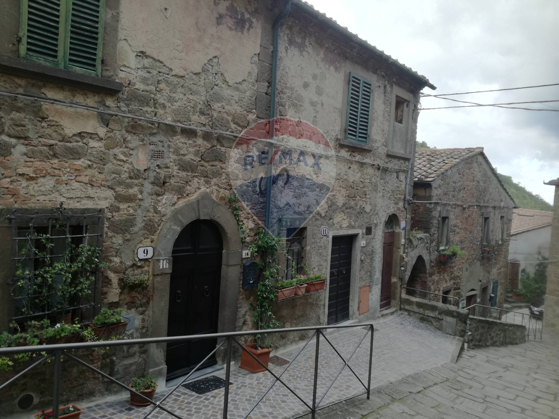 Appartamento MONTECATINI VAL DI CECINA vendita    RE/MAX Premiere