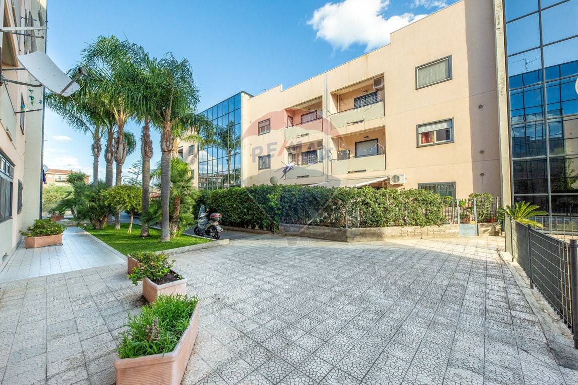 Appartamento CATANIA vendita  Via Palermo - Nesima  RE/MAX City Home