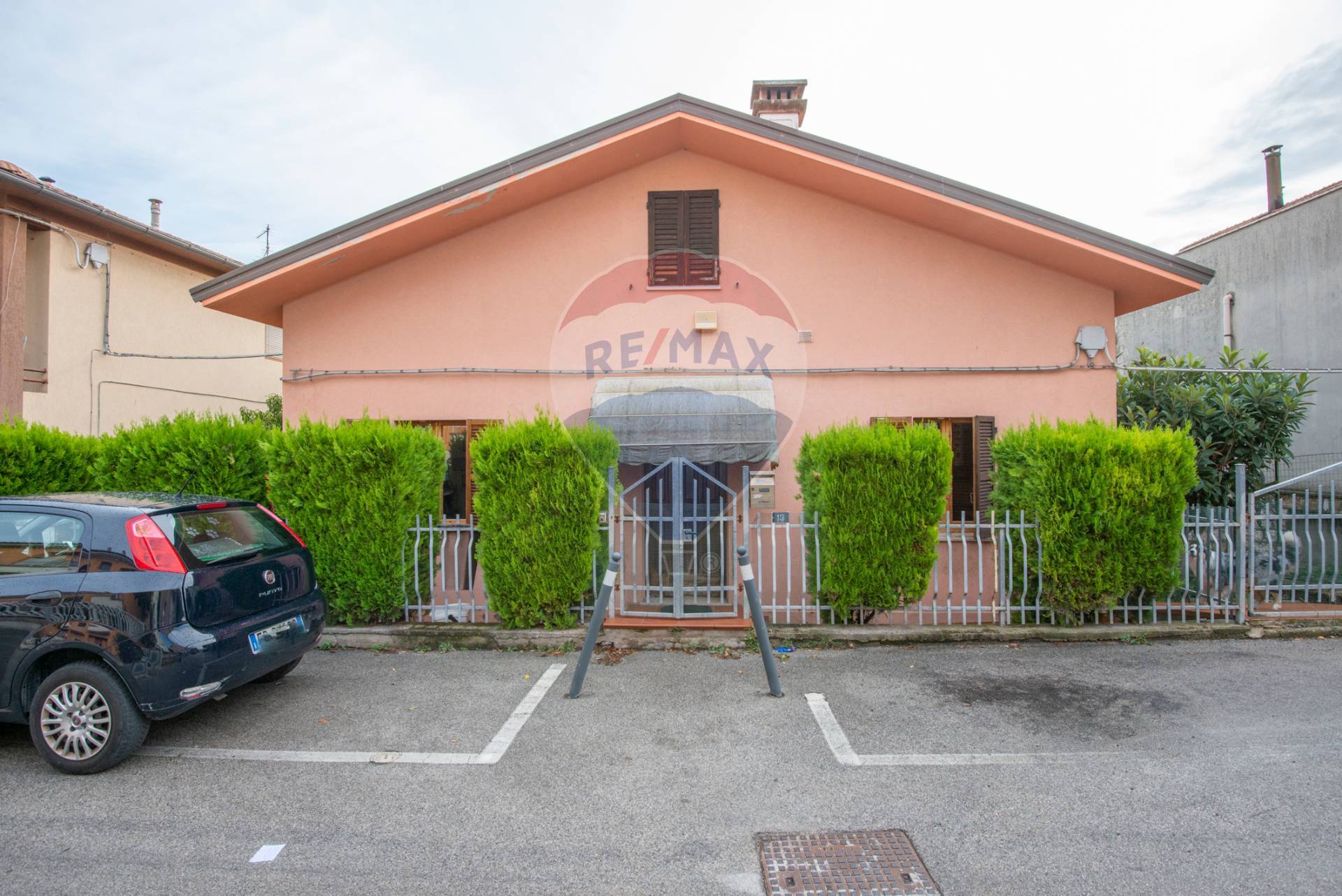  castelfidardo vendita quart:  re/max master class