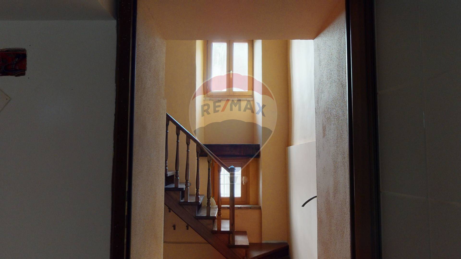  magione vendita quart: villa re-max-famosa