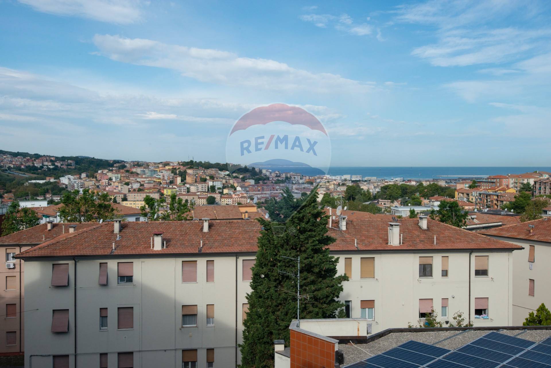  ancona vendita quart: grazie re-max-master-class