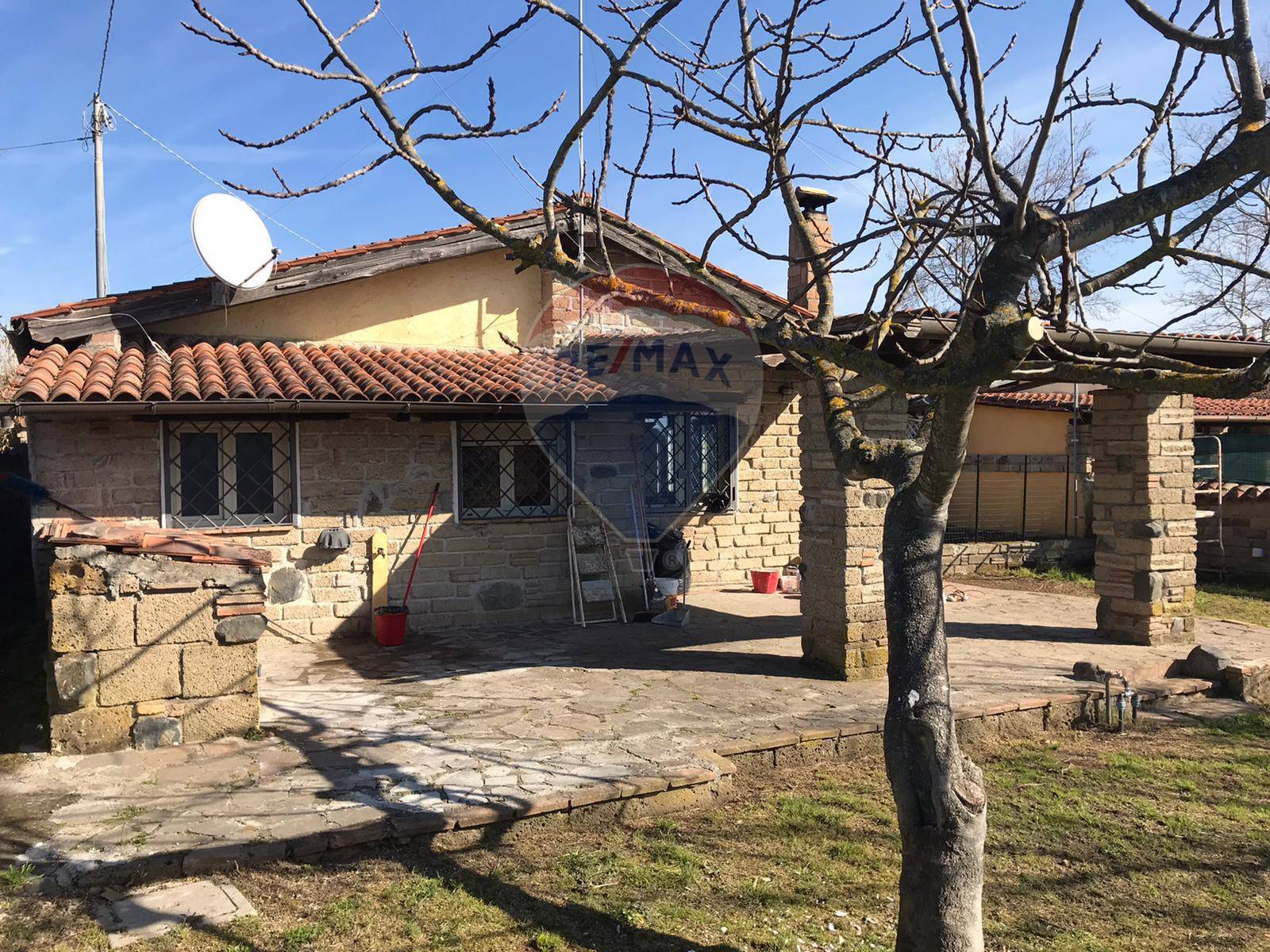  trevignano-romano vendita quart:  re-max-just