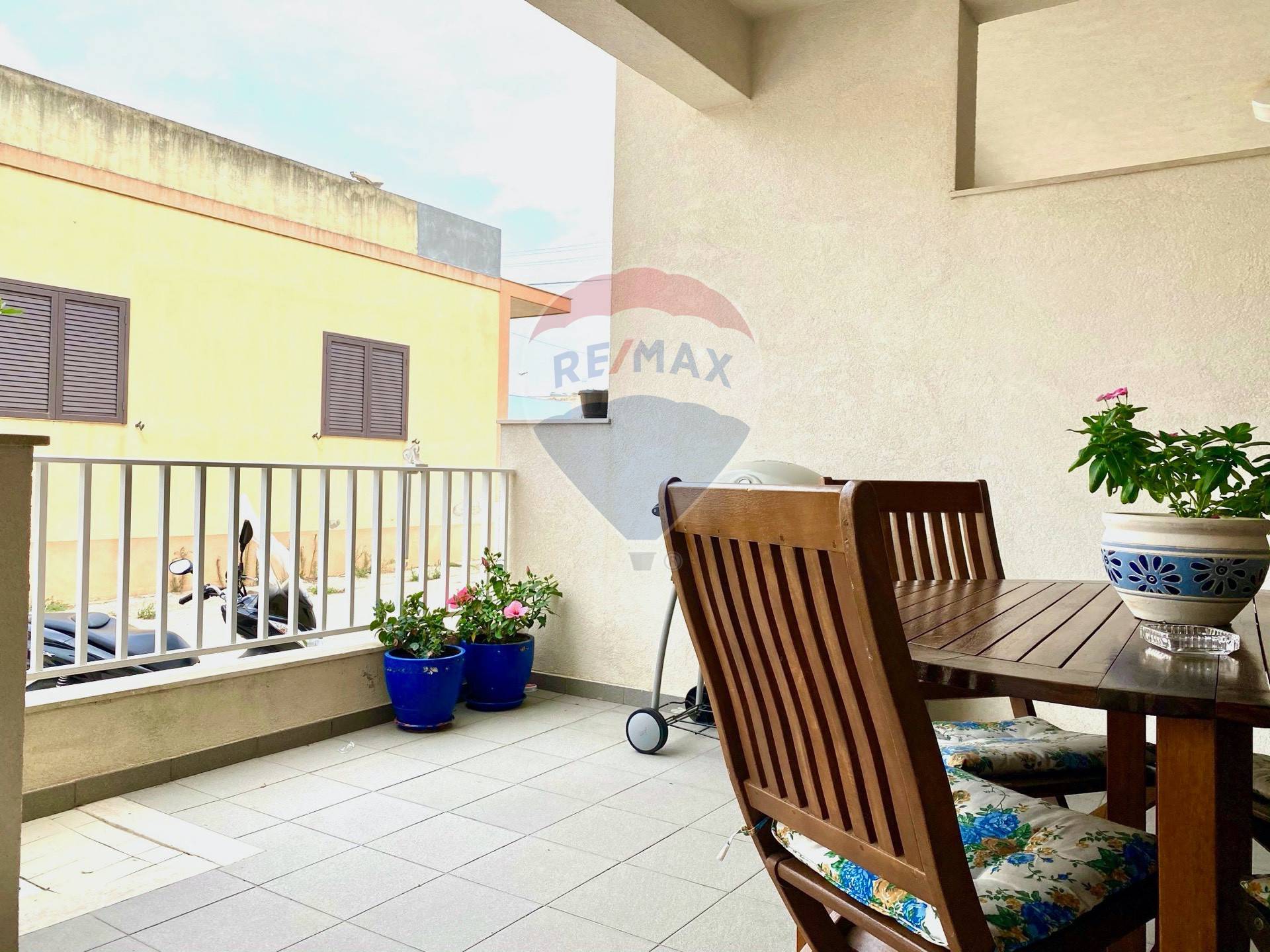 Villa SANTA CROCE CAMERINA vendita  Casuzze  RE/MAX Prima Classe