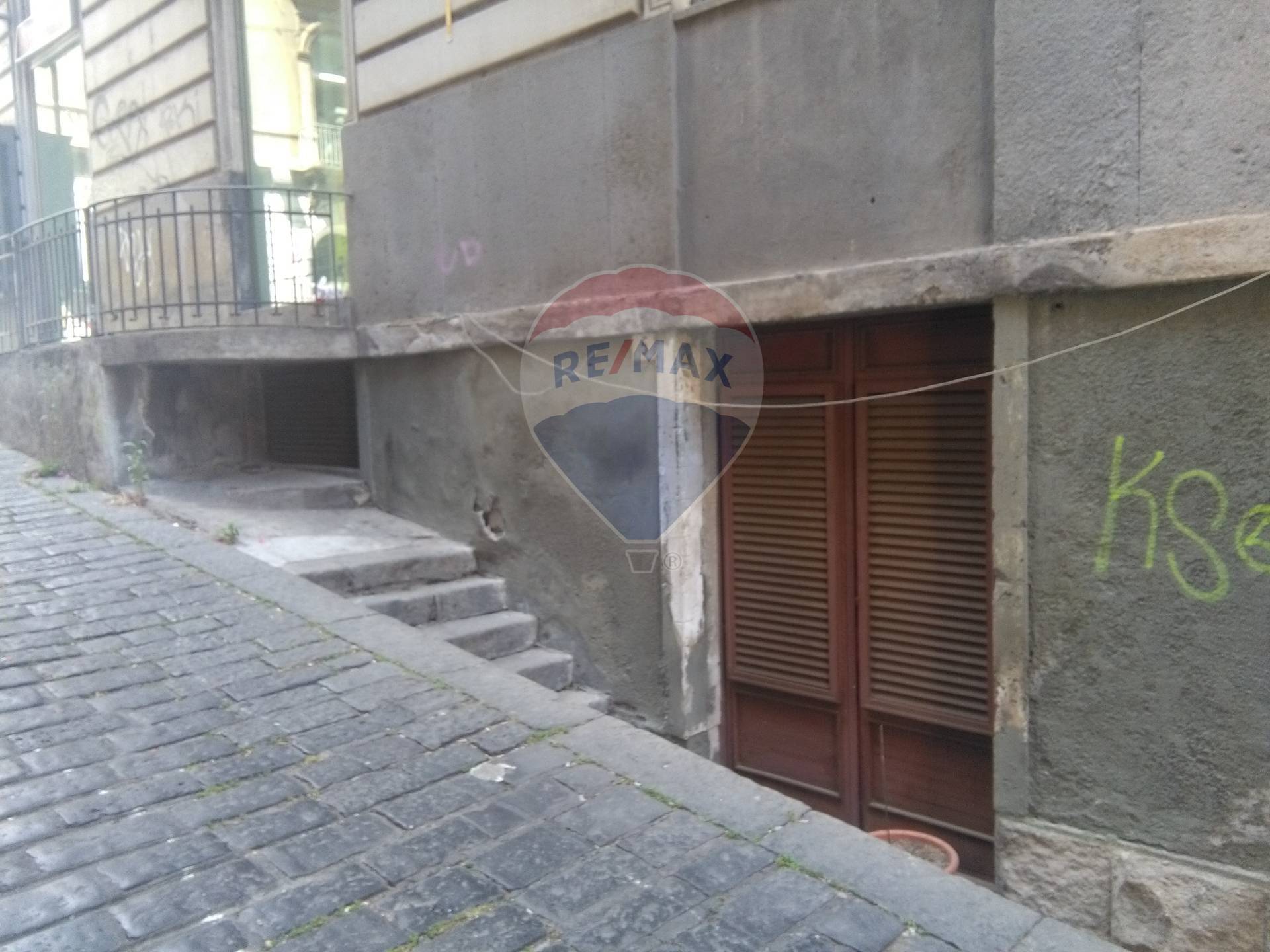  catania vendita quart: via etnea - via umberto re-max-city-home