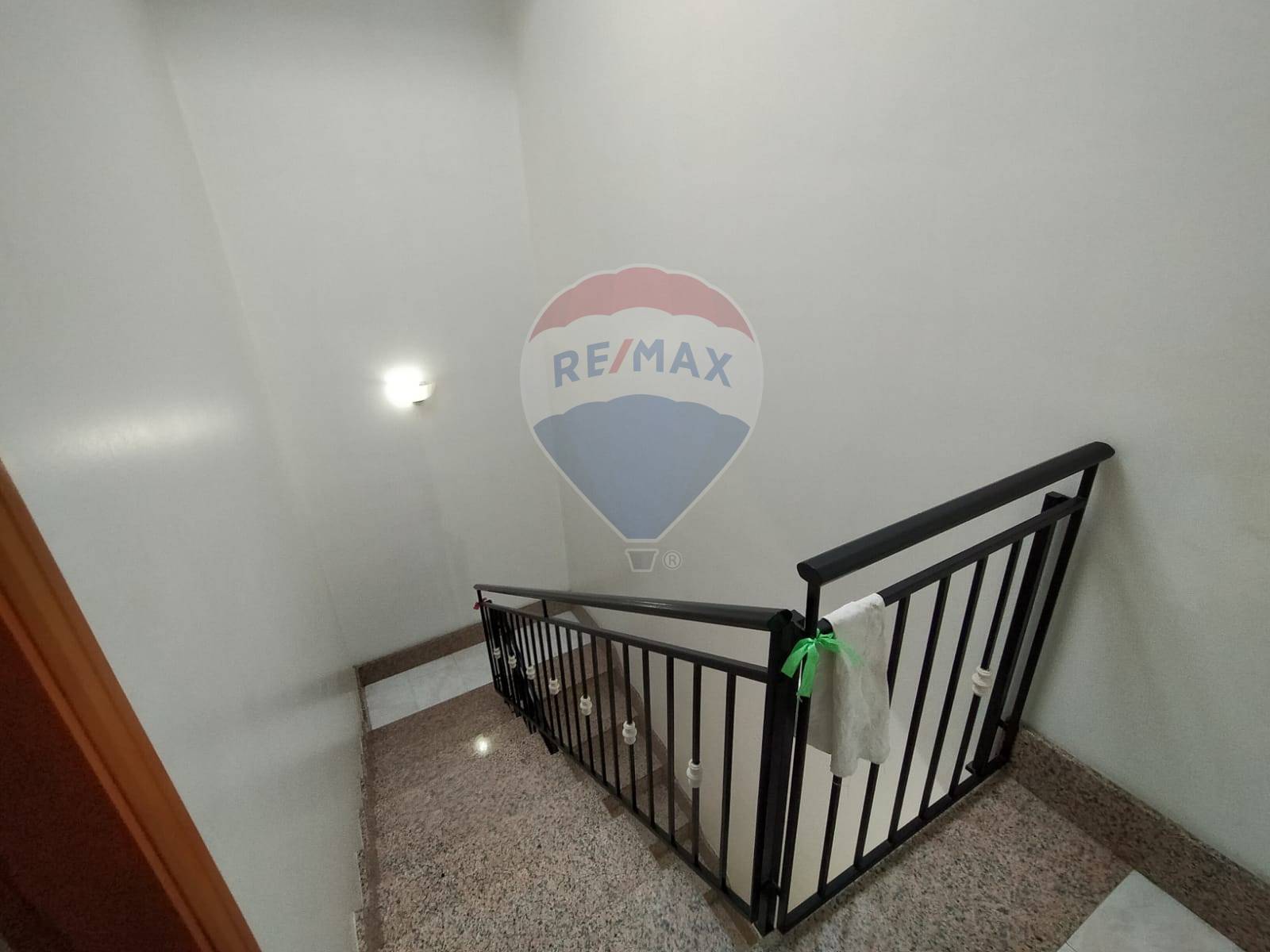 Villa Unifamiliare - Indipendente SANTA FLAVIA vendita    RE/MAX Master Home