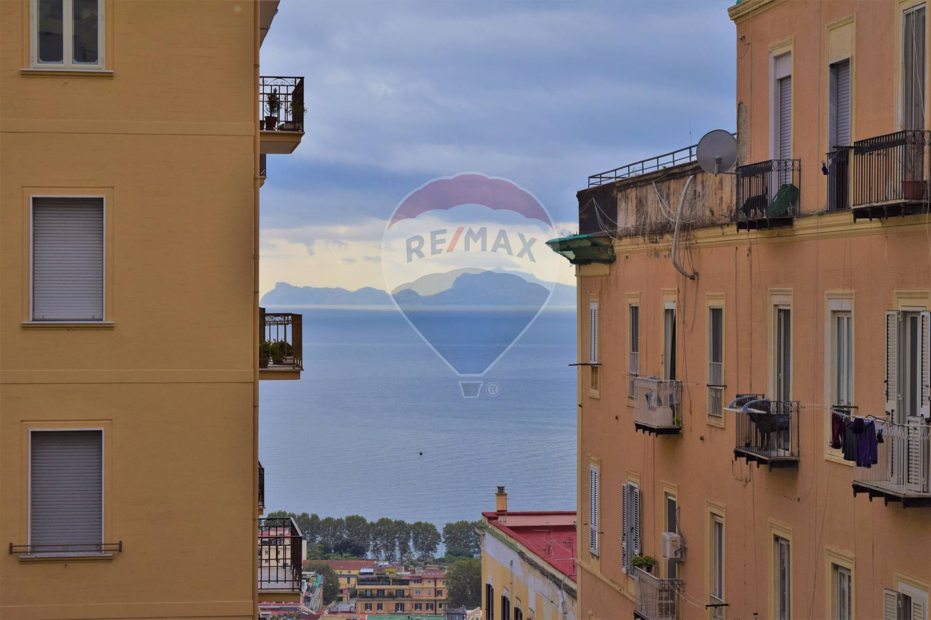 Appartamento NAPOLI vendita  Chiaia  RE/MAX Advisor