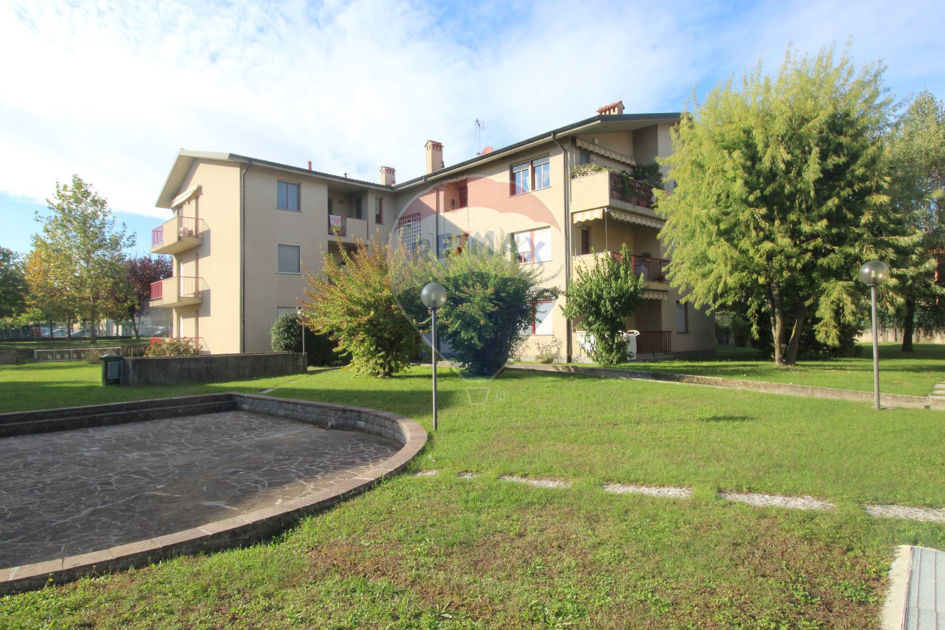  ponte-san-pietro vendita quart:  re-max-evolution-project